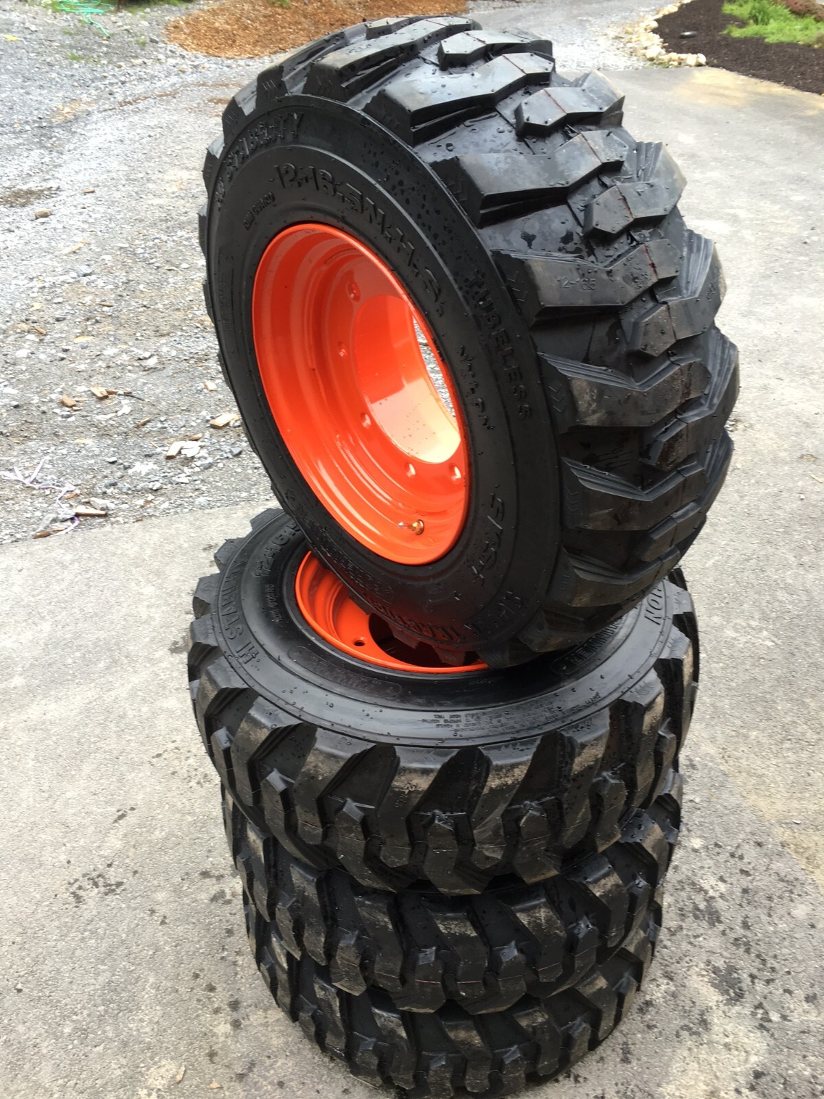 4 NEW 12-16.5 Skid Steer Tires/Wheels for Bobcat A300,A770,S750,S770,S740-9″HUB