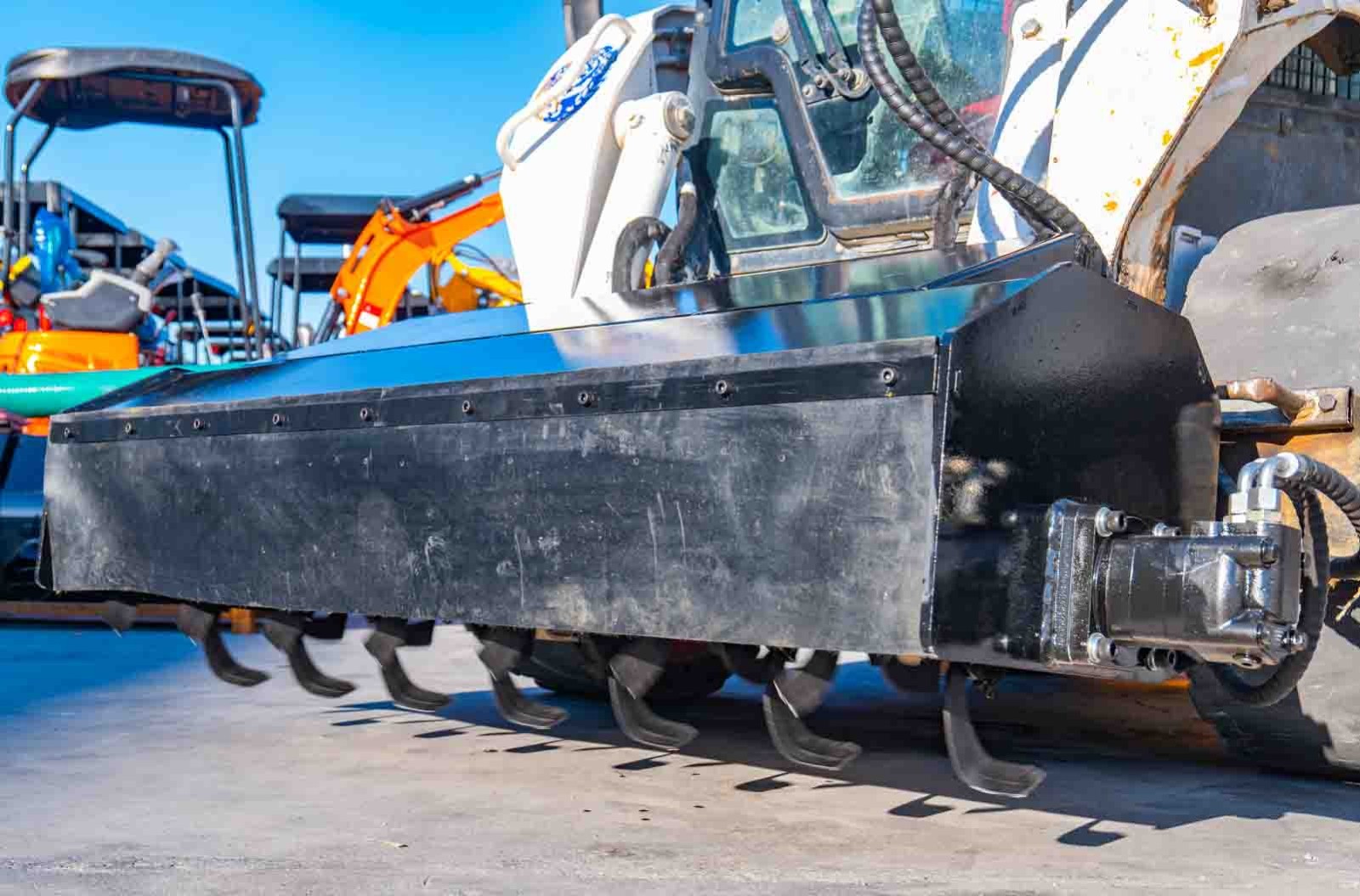 70″ Heavy Duty Rotary Tiller for Low Flow Skid Steer, 6″ Tilling Depth, US Stock