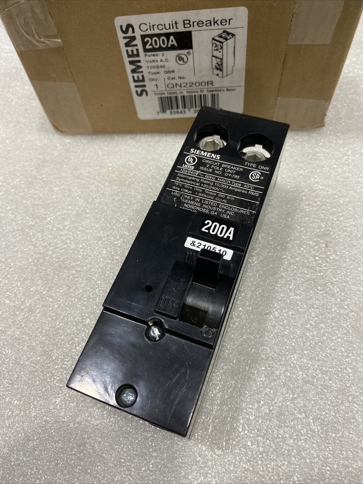 QN2200R SIEMENS 2 POLE 200AMP 240VAC CIRCUIT BREAKER NEW