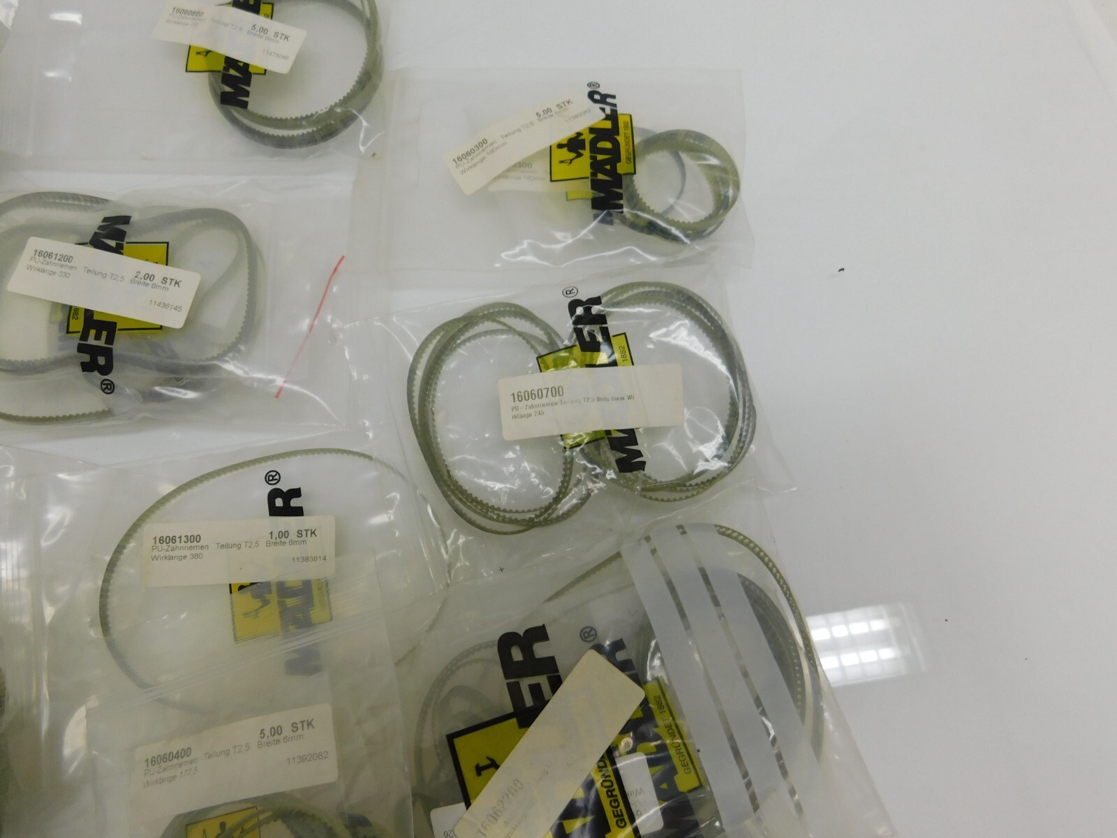 Lot Timing Belt T2.5 Width 6 Mm Various Working Lengths
