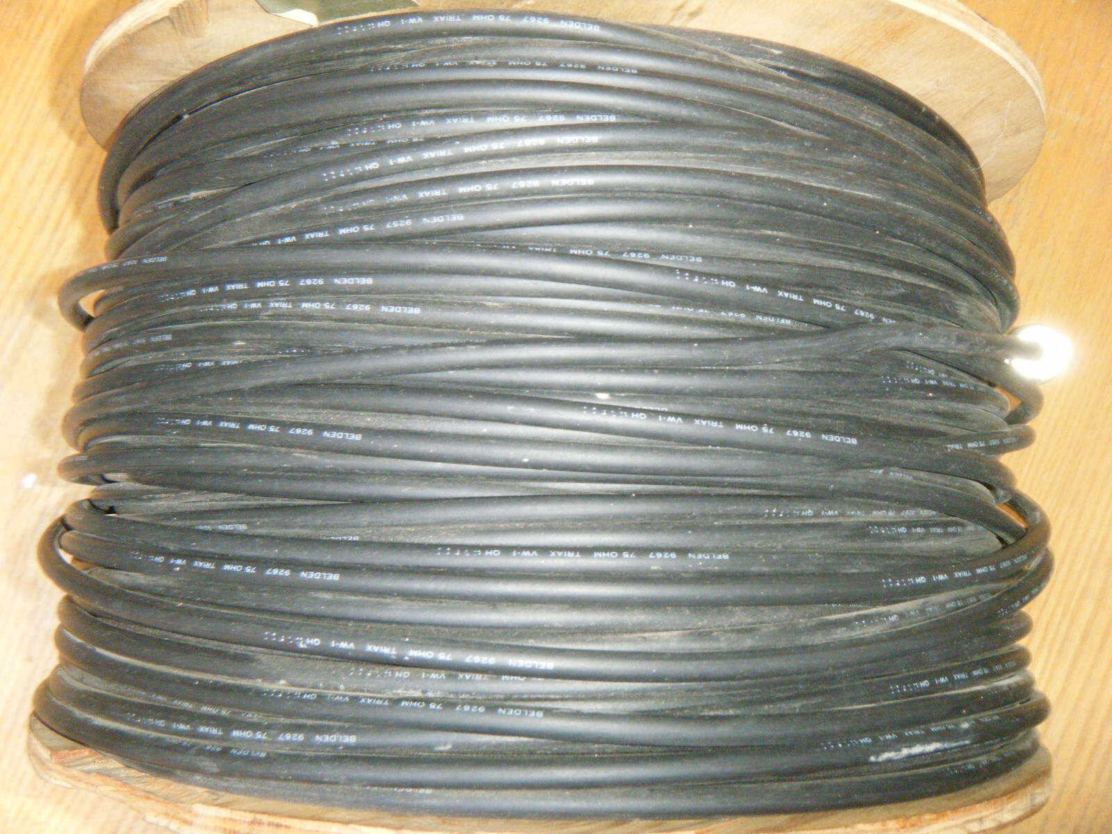 BELDEN TRIAX CABLE RG59/U TYPE 75 OHM 20AWG 9267. 100 ft