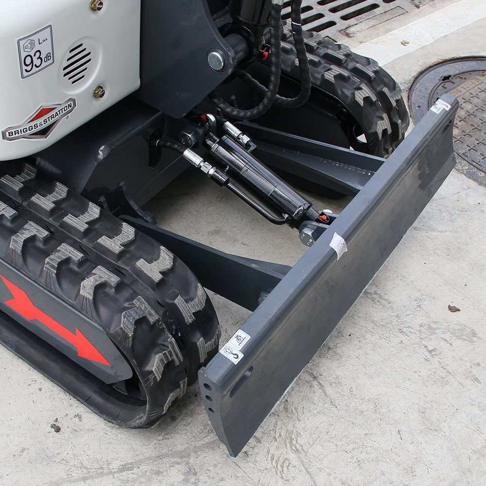 1 Ton Mini Excavator B&S Engine, Hydraulic thumb, Pilot system, Free Shipping