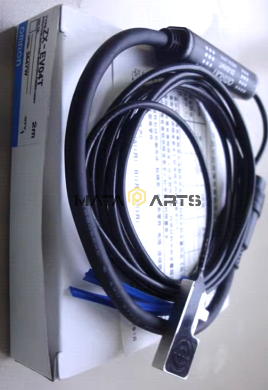 1PC New OMRON ZX-EV04T laser sensor