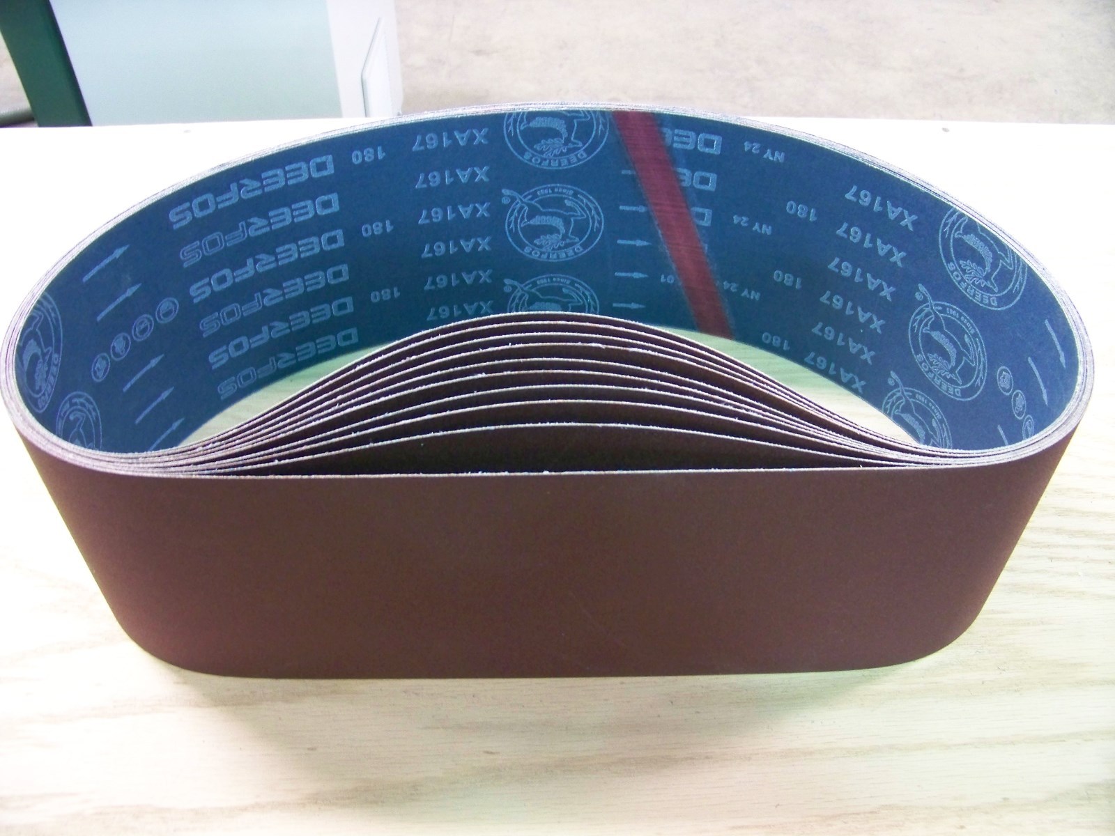 PREMIUM A/O, X-WEIGHT SANDING BELTS 6″ X 48″, 10 – PACK, 220-GRIT