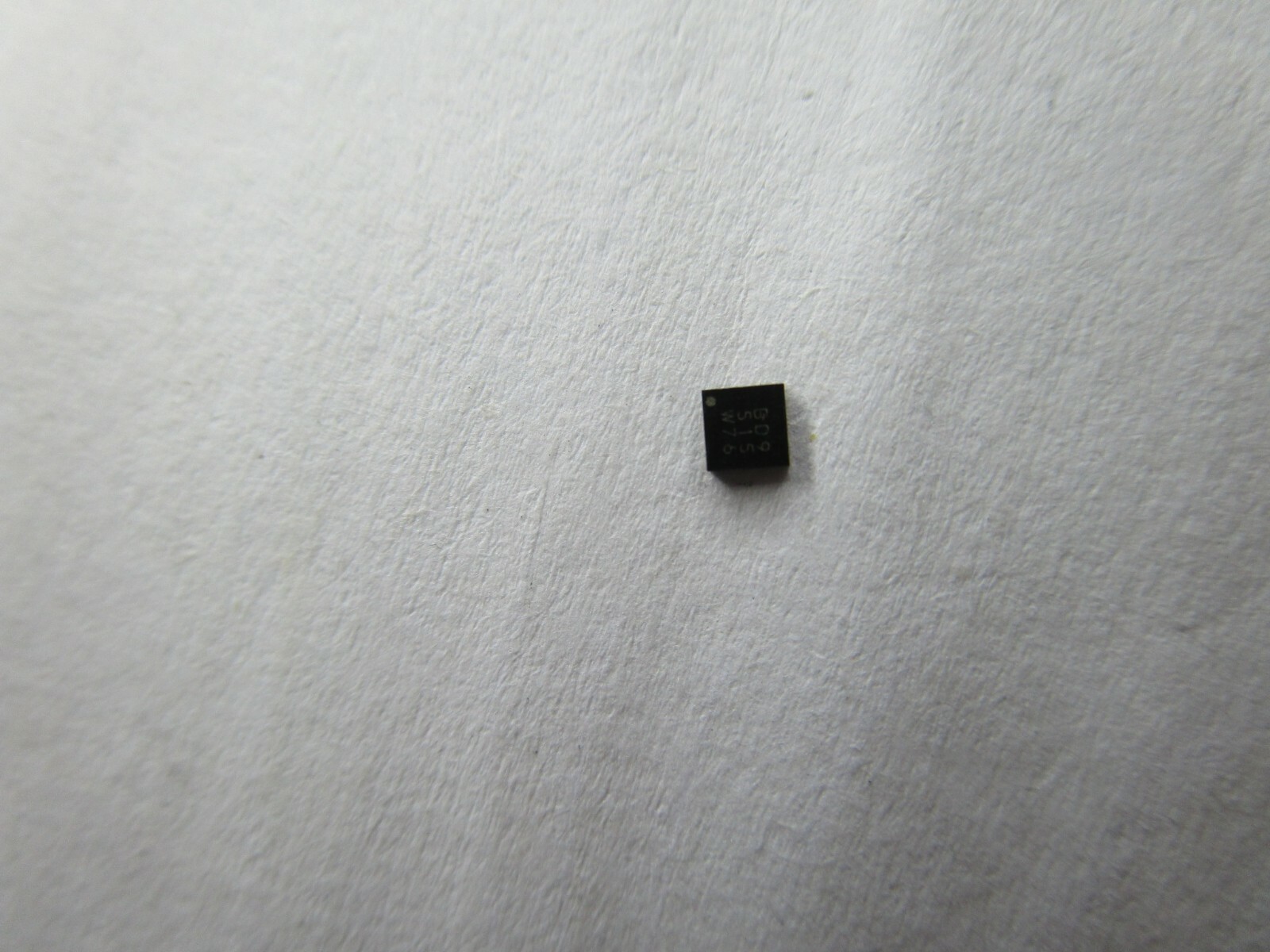 5pcs BD9515NUX BD9 515 BD9515NUX-E2 QFN8 IC Chip