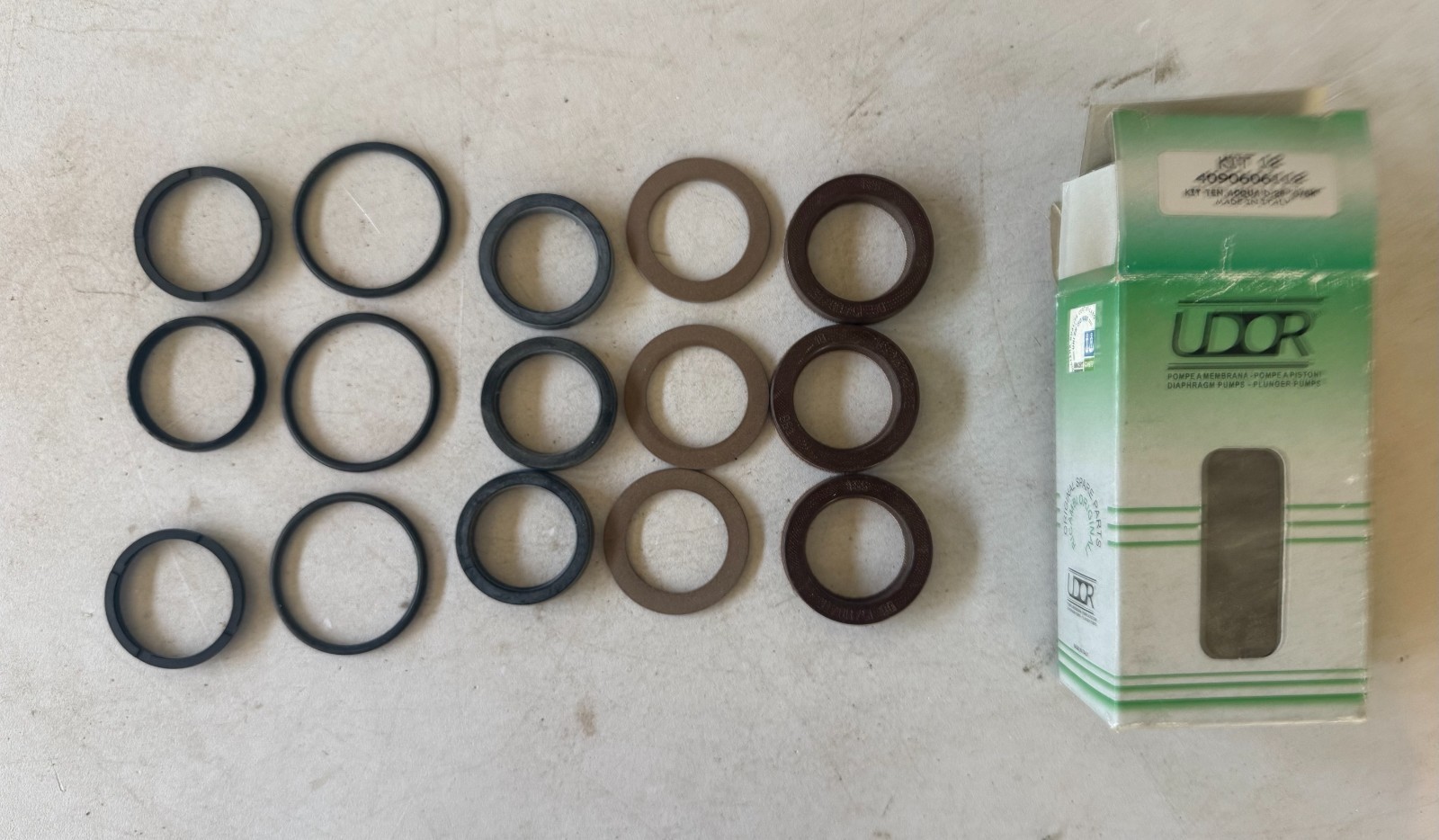 UDOR 4090606112 Kit 12 Water Seal Repair Kit D28 G/GK Genuine OEM Made in Italy