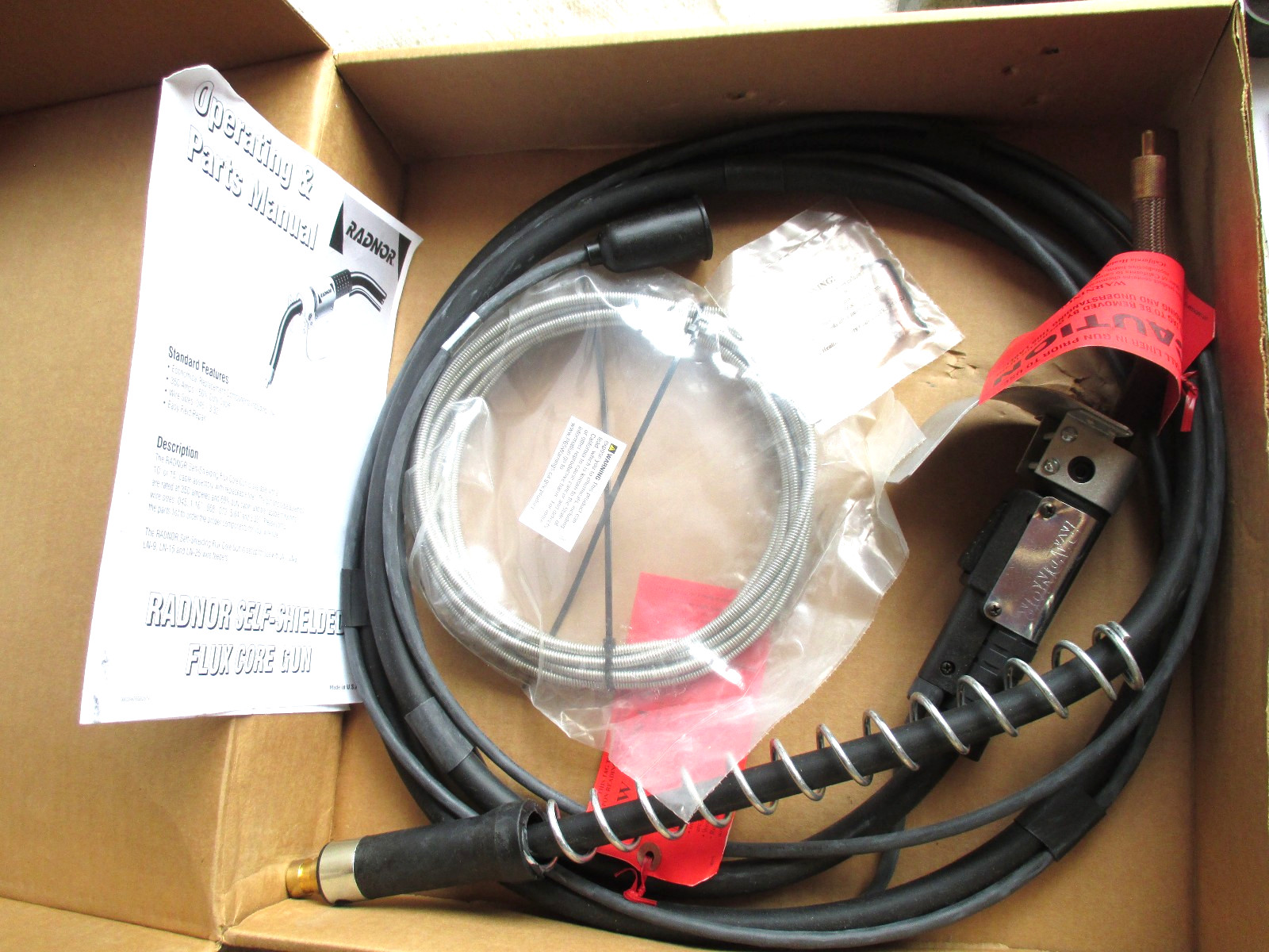 New Radnor FCAW-SS Shielded Flux Core Mig Welding Gun. 350A, 10 Feet. 5/64″ Wire