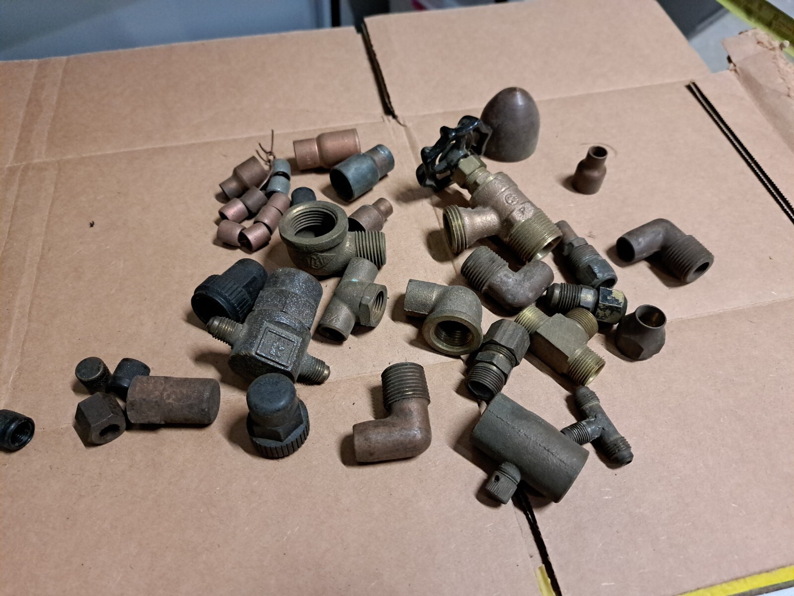 Copper And Brass Mixed Lot Fittings Sweat And Valve Solder Mixed Lot Hm L1