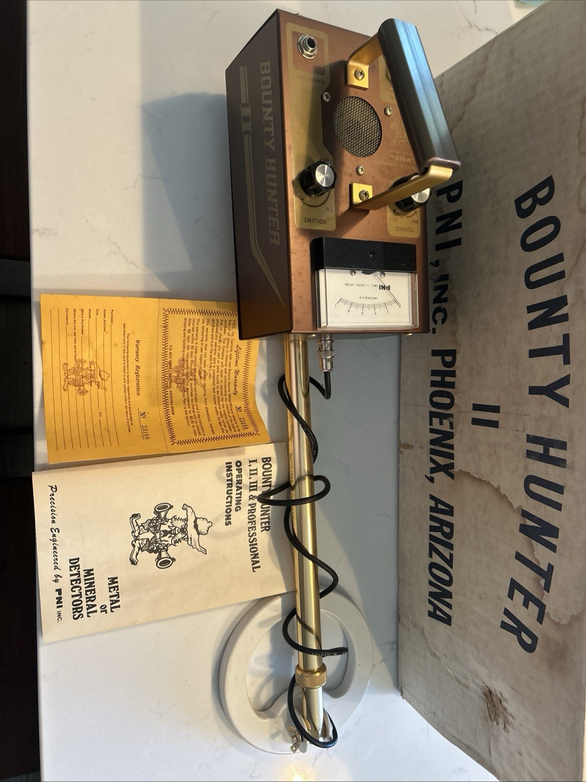 Vintage Metal Detector Bounty Hunter II Pacific Northwest Instruments Box