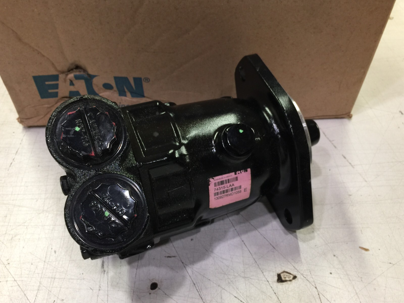 NEW EATON 74315-LAA HIGH SPEED HYDRAULIC MOTOR DANFOSS MEDIUM PRESSURE 74315LAA