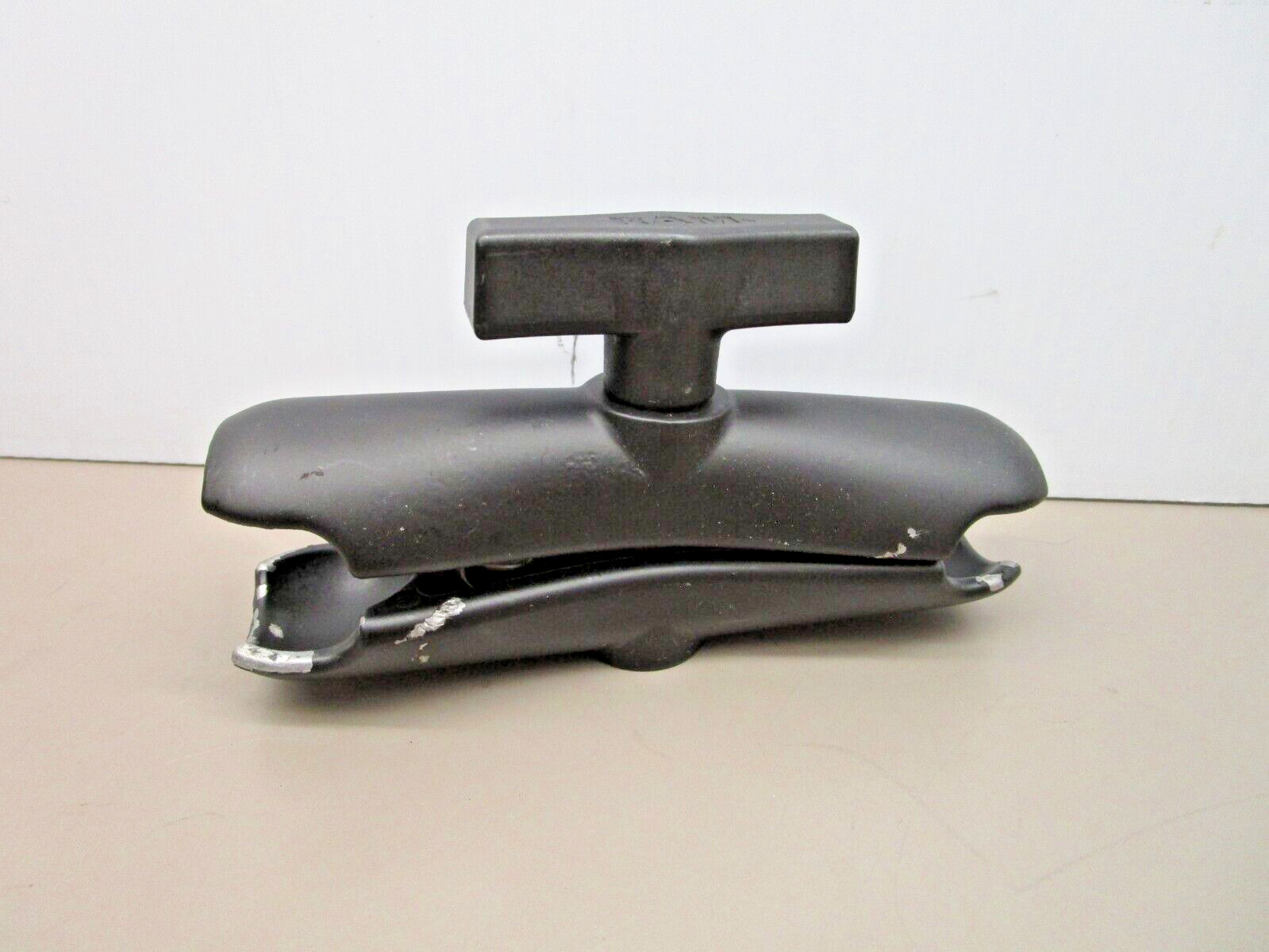 RAM Mount RAM-201U Double Socket Arm C-Size Medium 5-3/4″ Smooth Finish