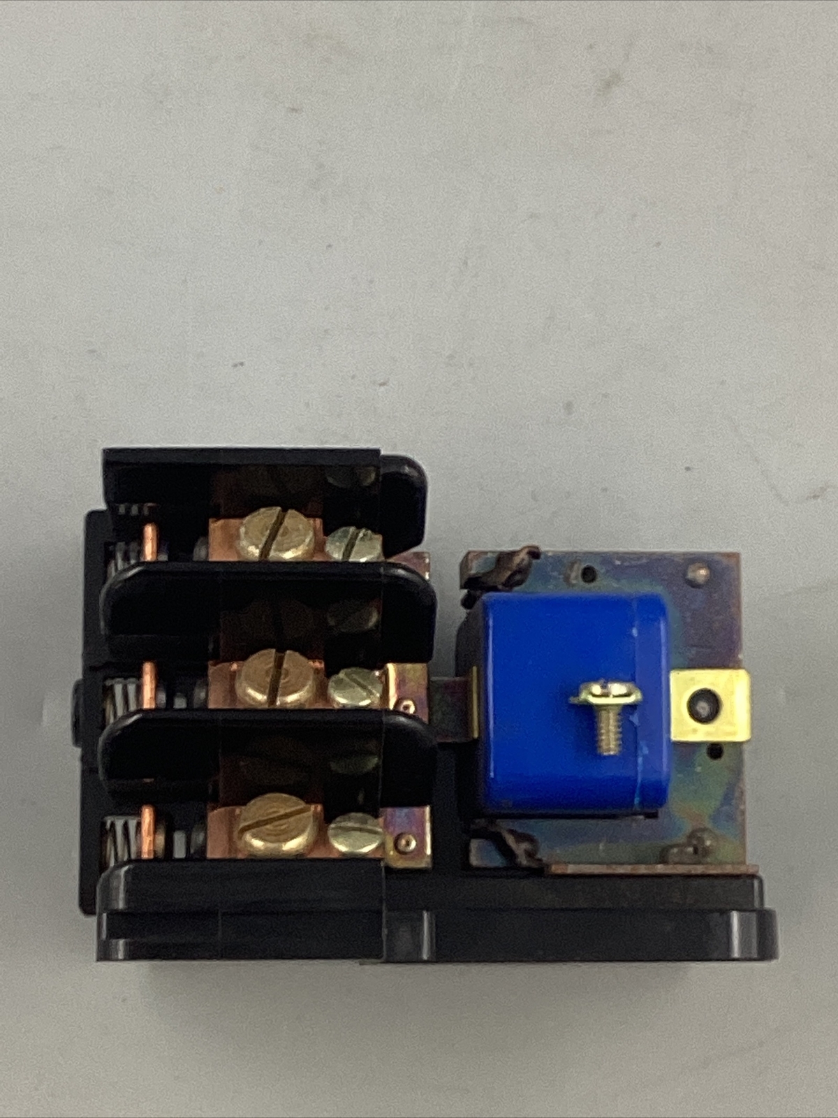 HOUSTON STOCK NEW FURNAS 41DA30AG MAGNETIC CONTACTOR 240V 2DAY AIR SHIPPING