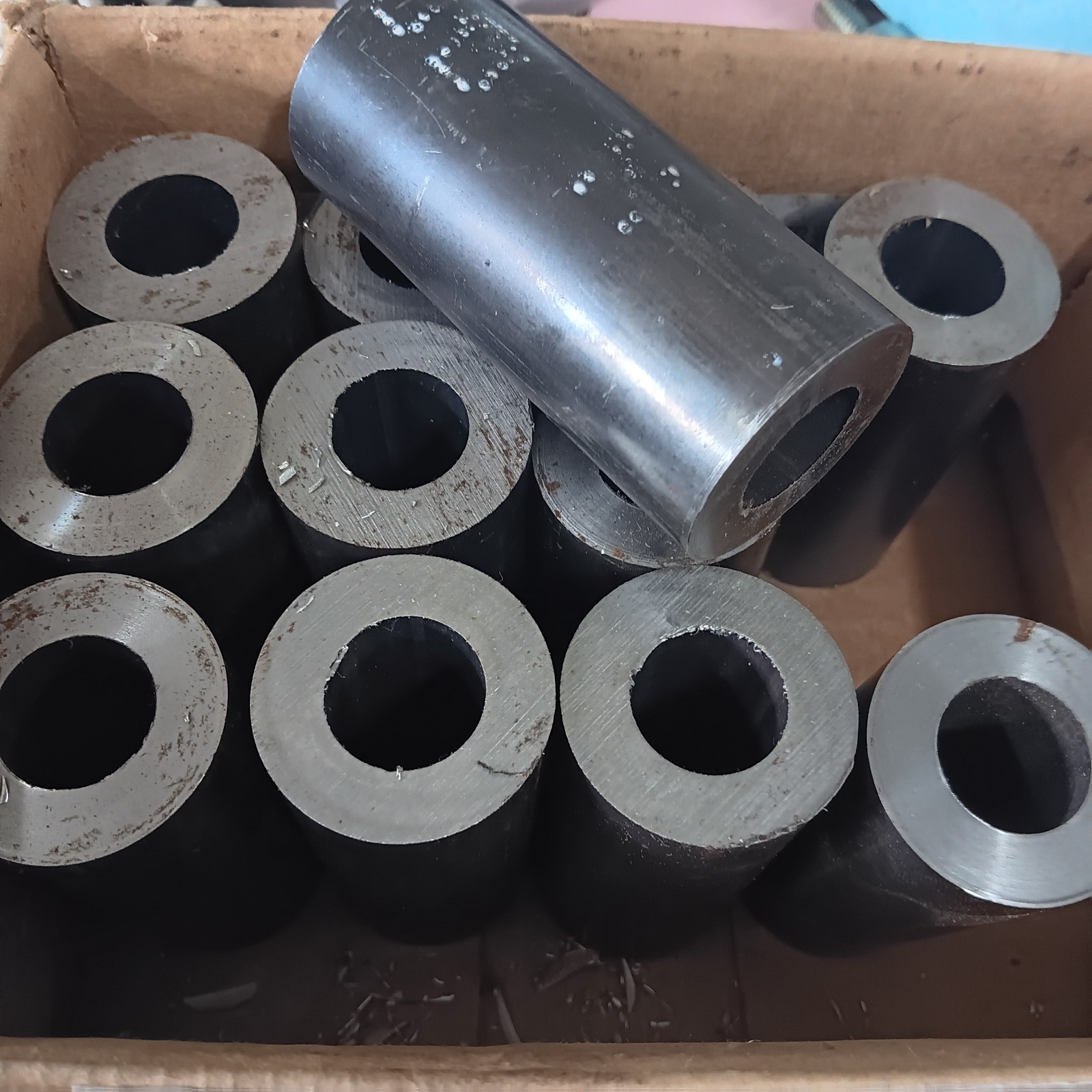 1.625″ OD, 0.875″ ID, 3.5″ Long, DOM Steel Round Tube, A513-T5