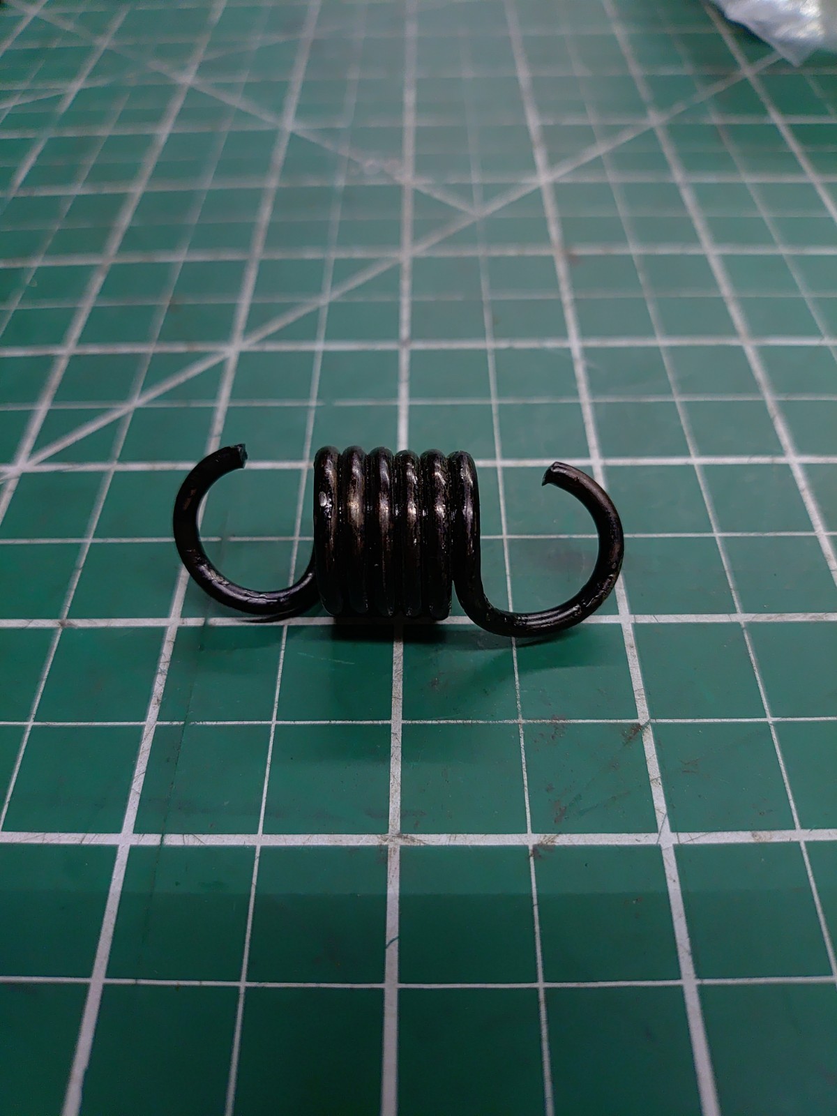 Hook End Extension Spring 1.72″ Free Length, .725″ OD, .107″ Wire Diameter