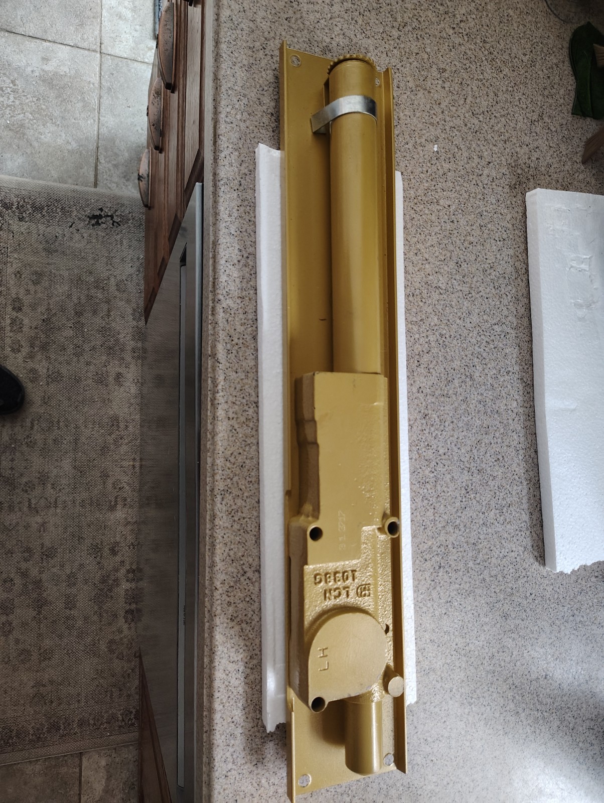 LCN DOOR automatic CLOSER LH Model 2030 **read entire description please**