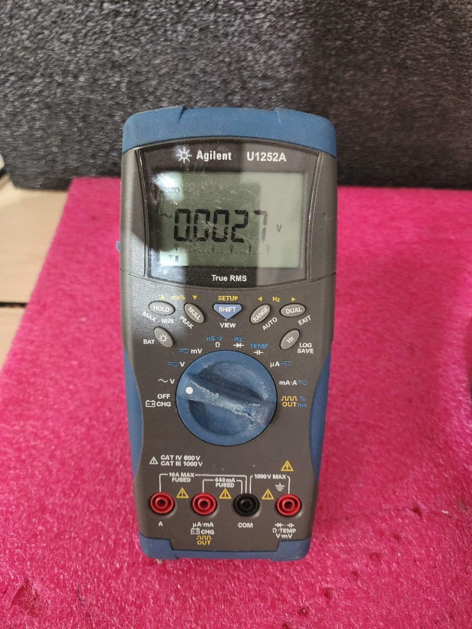 Agilent U1252A True RMS Multimeter Unit #1
