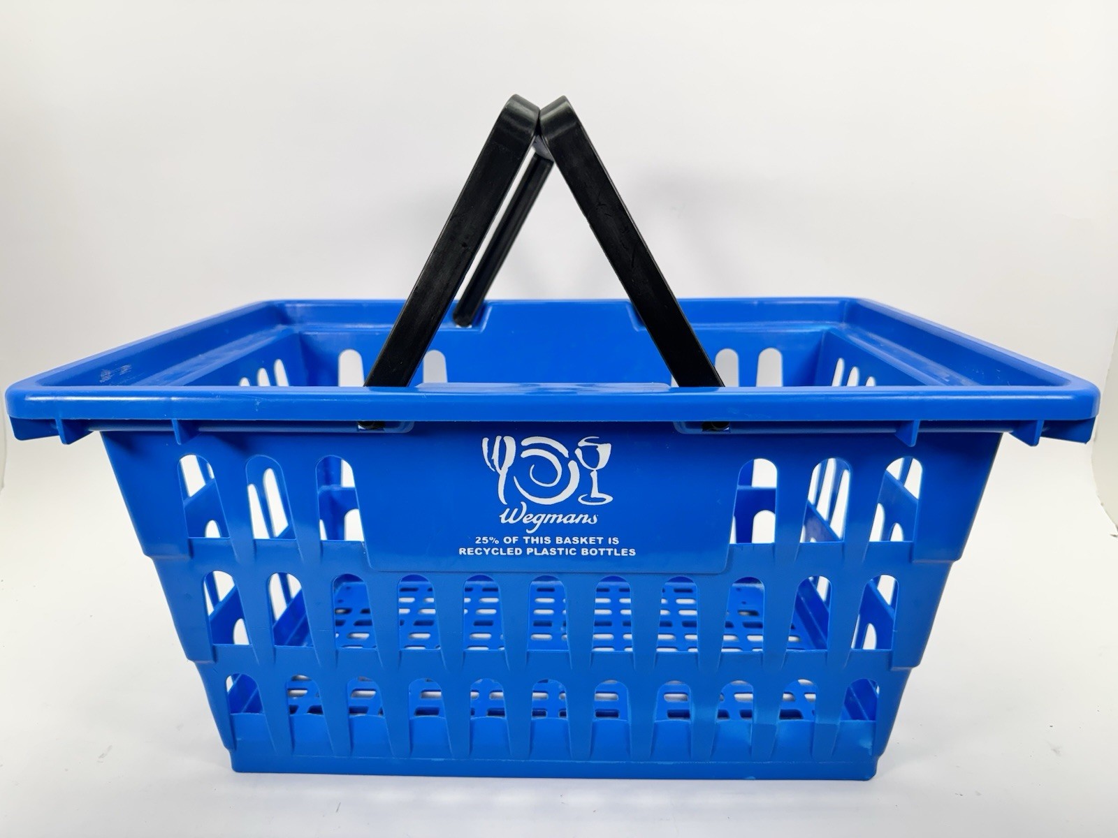Vintage Wegman’s Blue Plastic Shopping Hand Basket – Made In Canada 25% Recyled