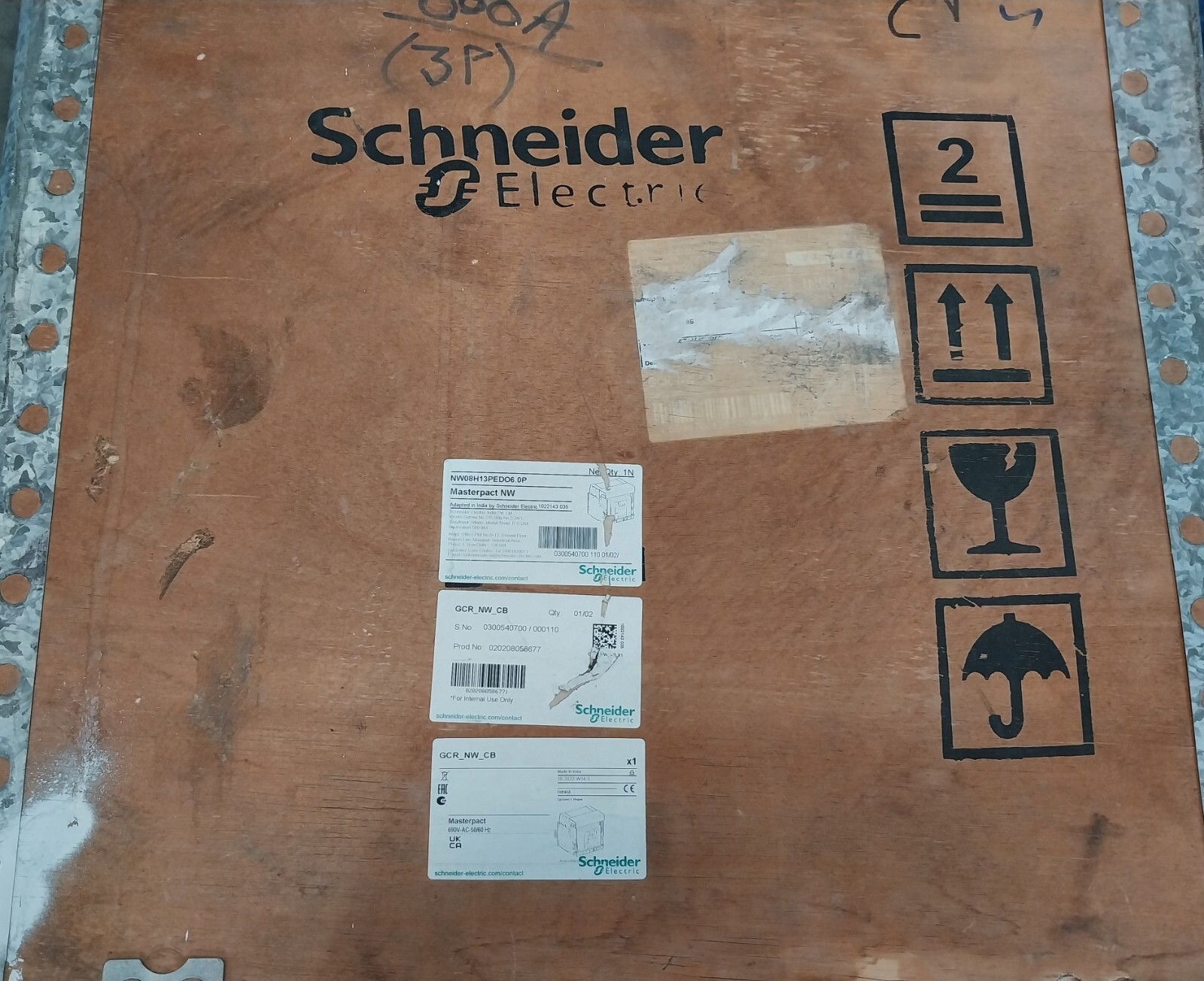 SCHNEIDER ELECTRIC NW08 H1 Masterpact NW Drawout Circuit Breaker 1000V 12KV 800A