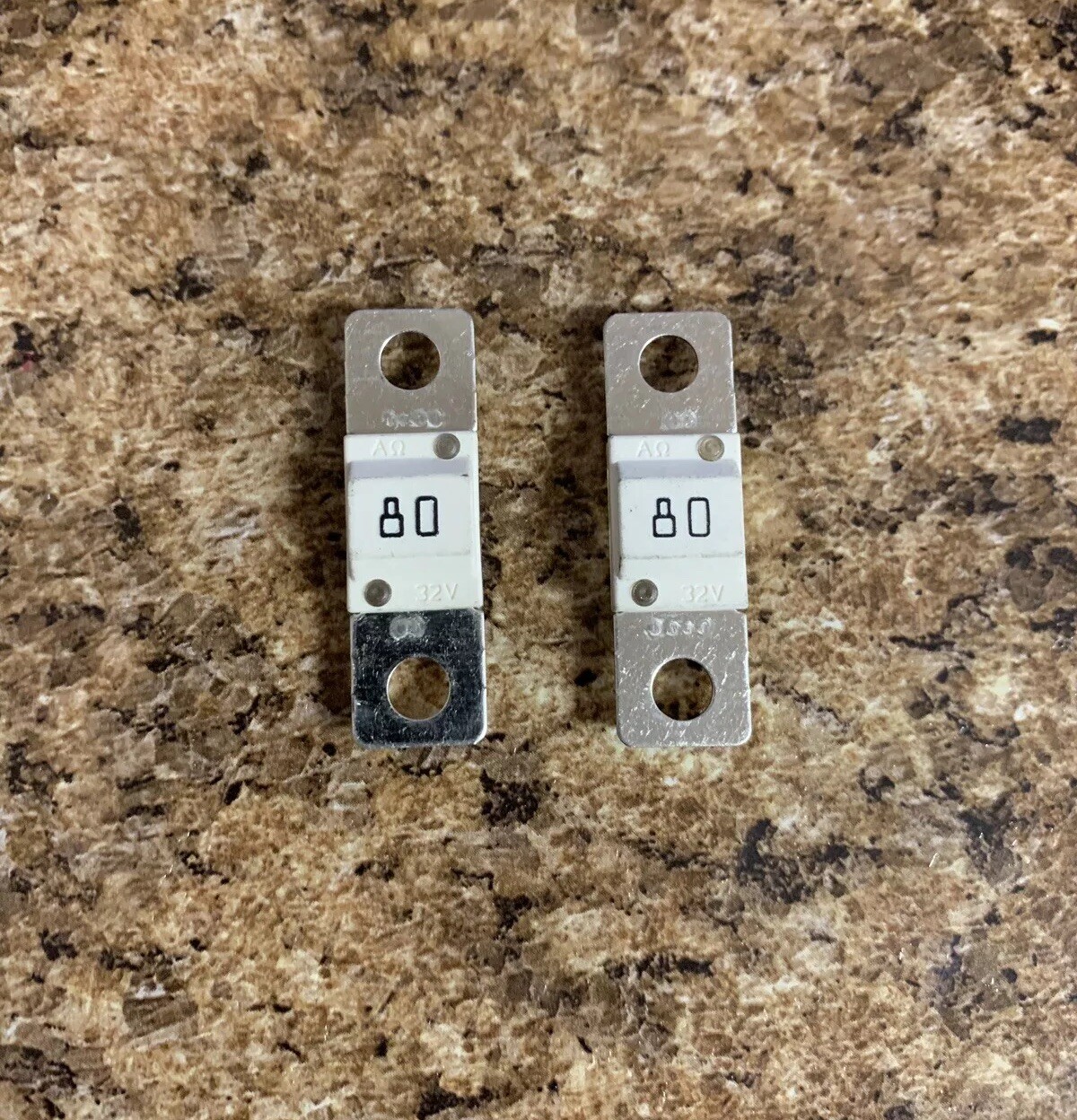 Cooper Bussmann BK/AMI-080 Automotive Fuse 80A Bolt-In Auto 32VDC (2pcs = 1 lot)