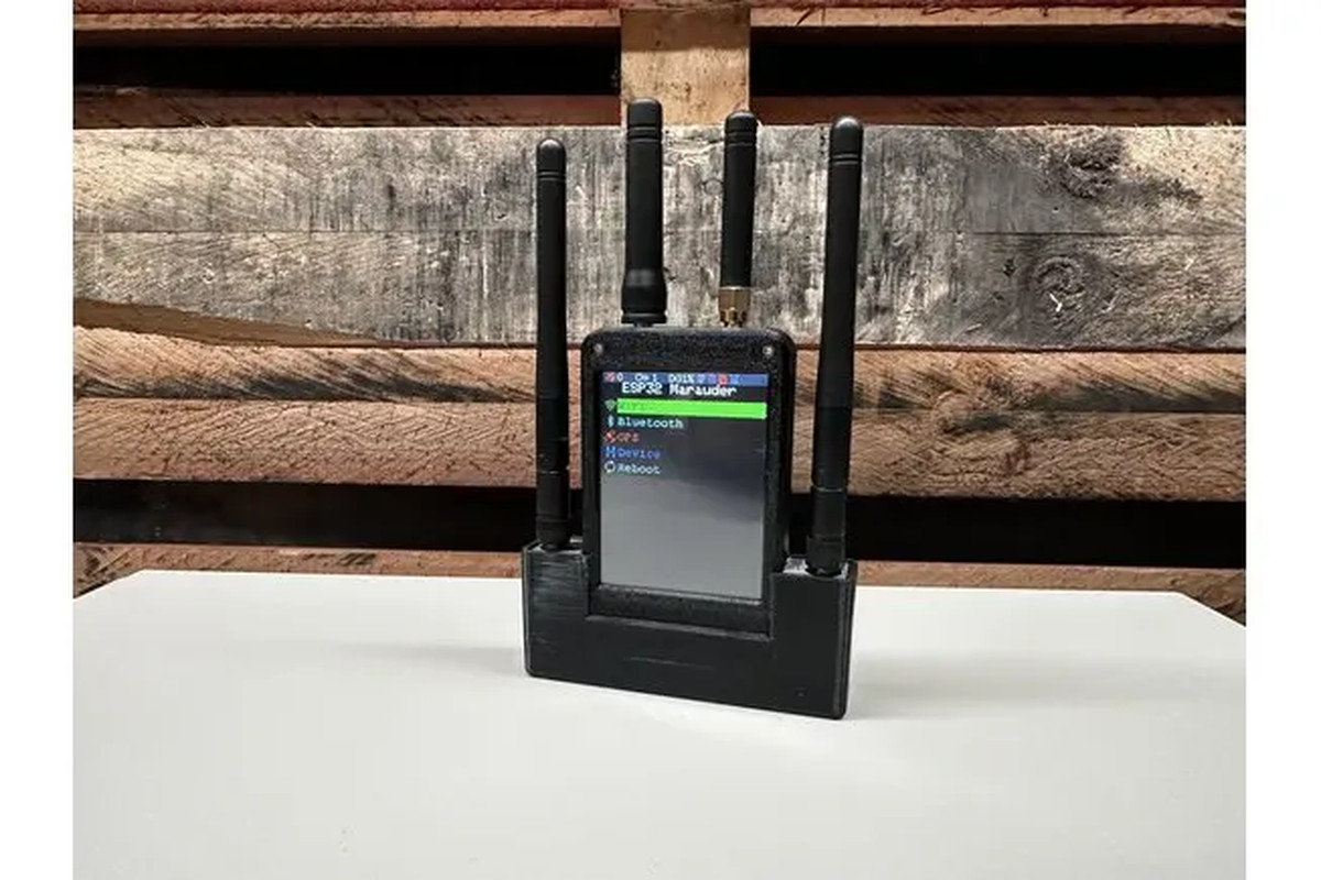 New ESP32 Marauder – Double Barrel 5G/Marauder, Working with Flipper, 5G Deauthe