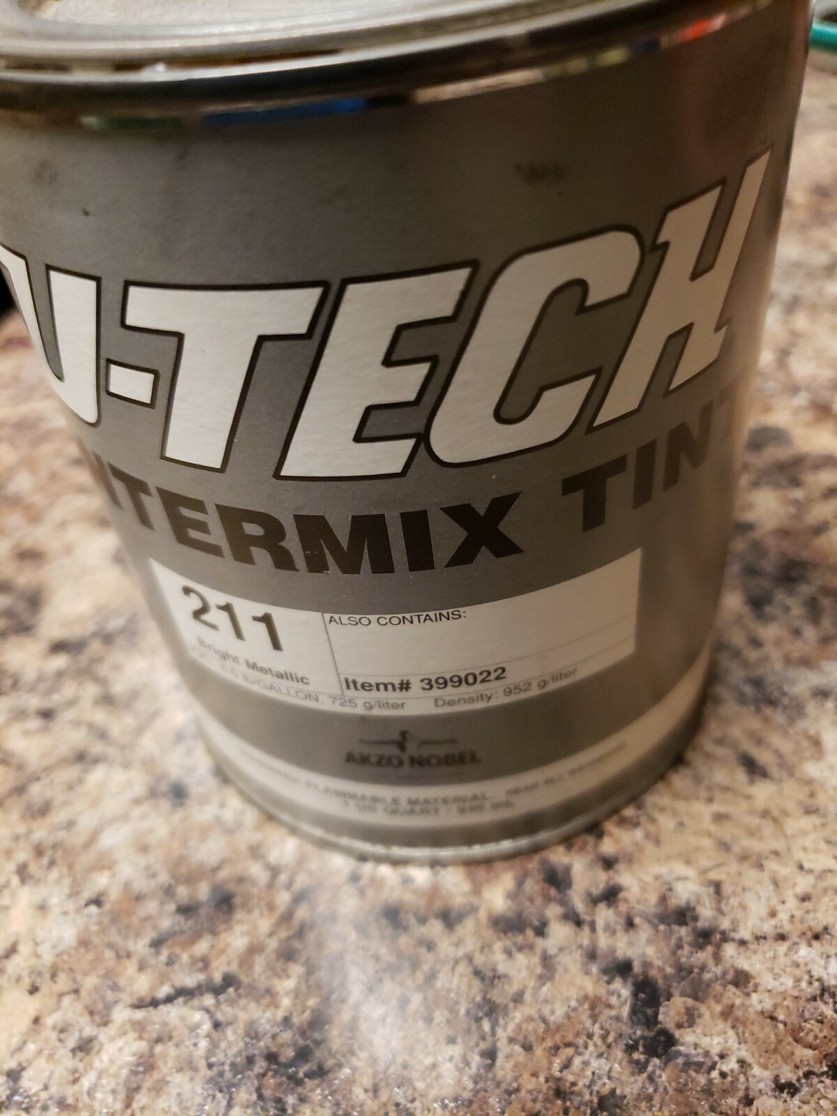(1) QUART AKZO NOBEL U-TECH INTERMIX TINT 211 BRIGHT METALLIC 399022