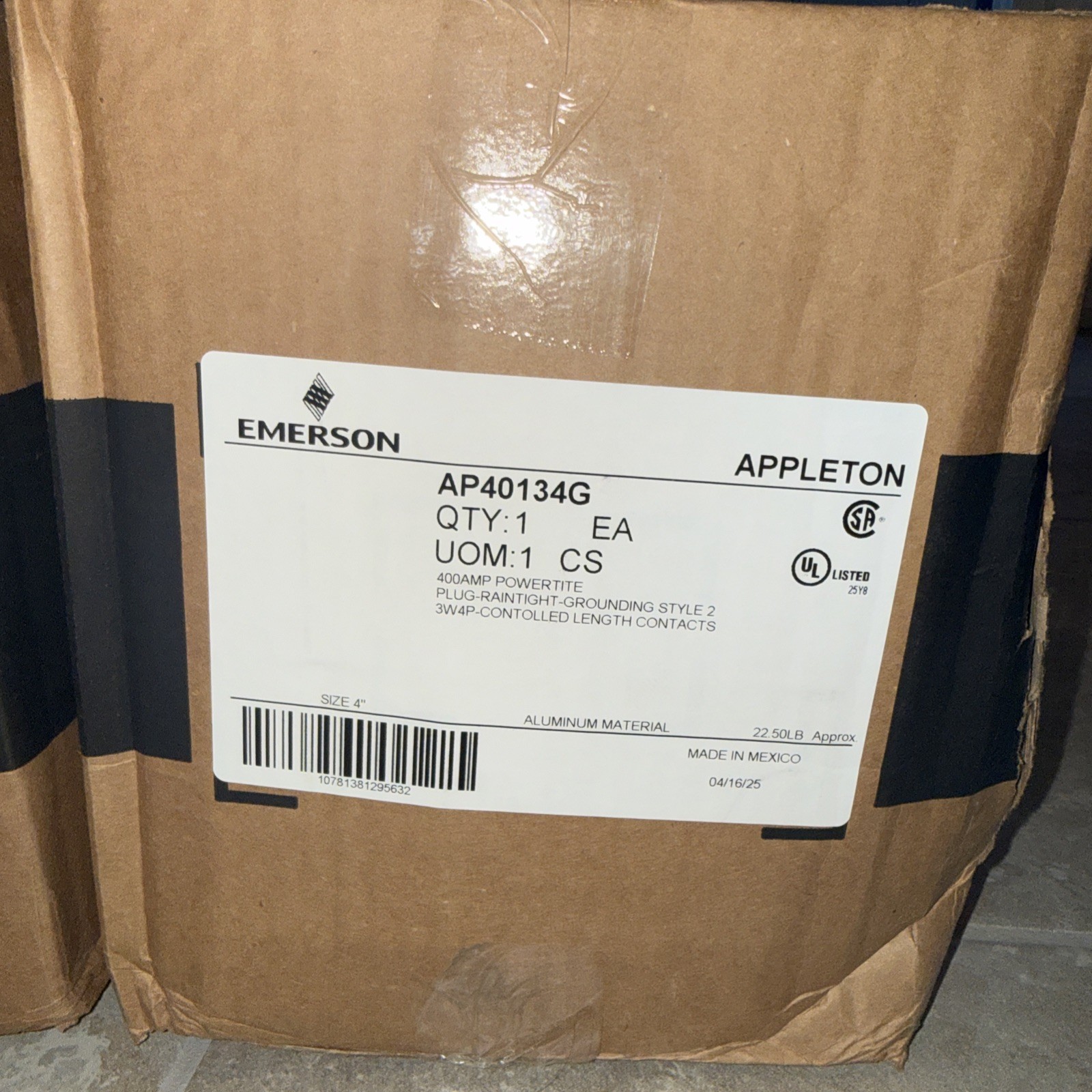 Appleton AP40134G Powertite Pin And Sleeve Plug