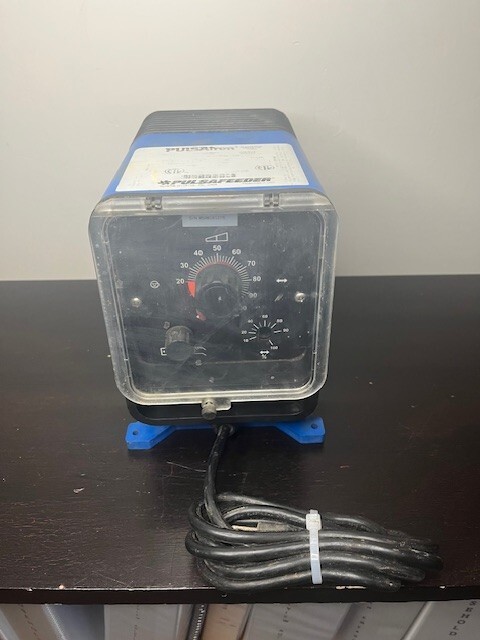 PULSAFEEDER LVH7MAWTSK-XXX PULSATRON CHEMICAL METERING PUMP HV SERIES 4-20MA