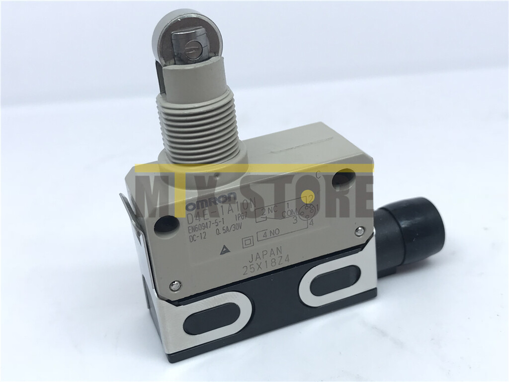 1pcs New IN BOX Omron Brand New Limit Switch D4E-1A10N