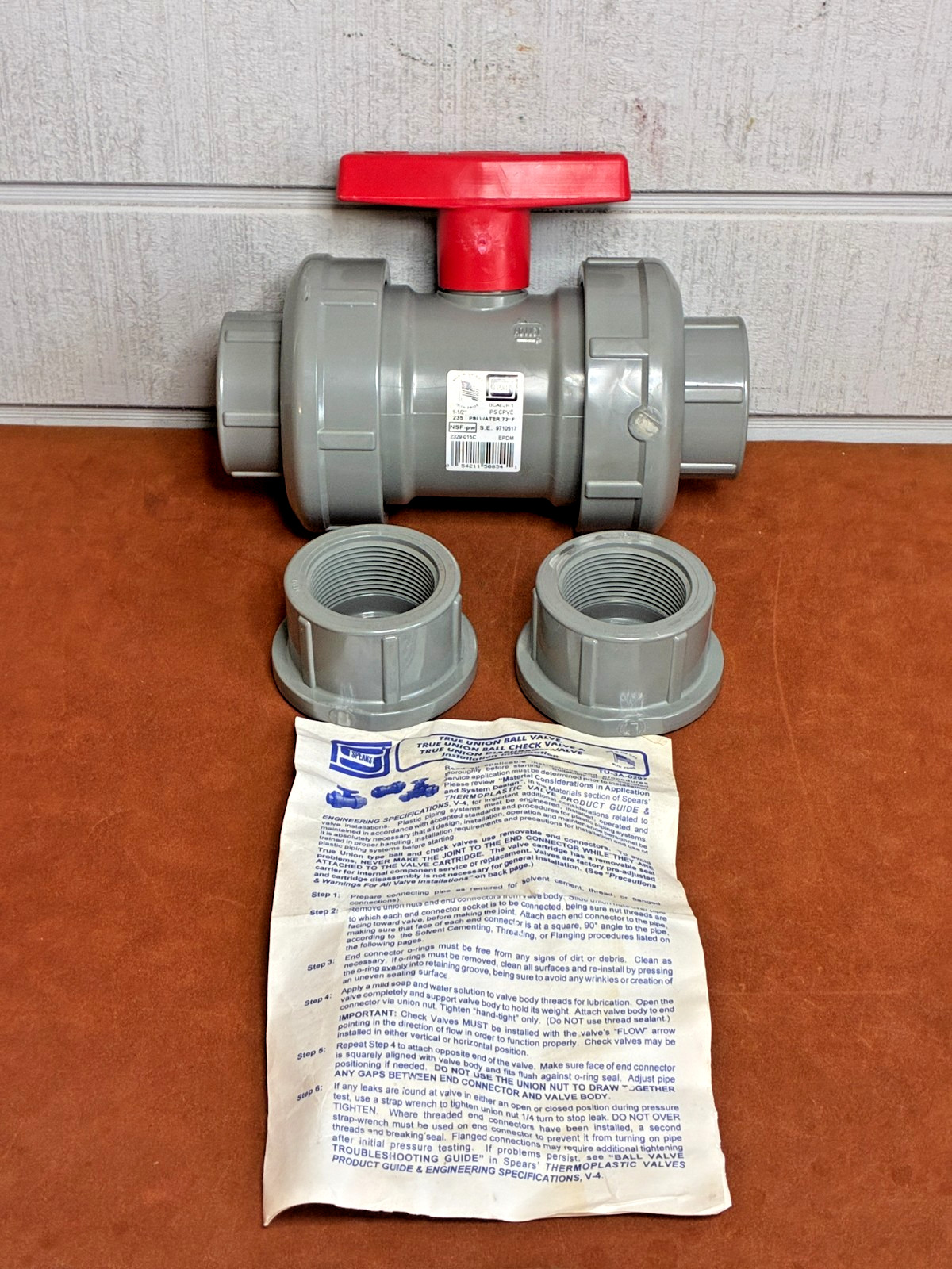 SPEARS 2329-015C True Union Valve Socket/Thread ~ 1-1/2″ ~ 235 PSI Water CPVC