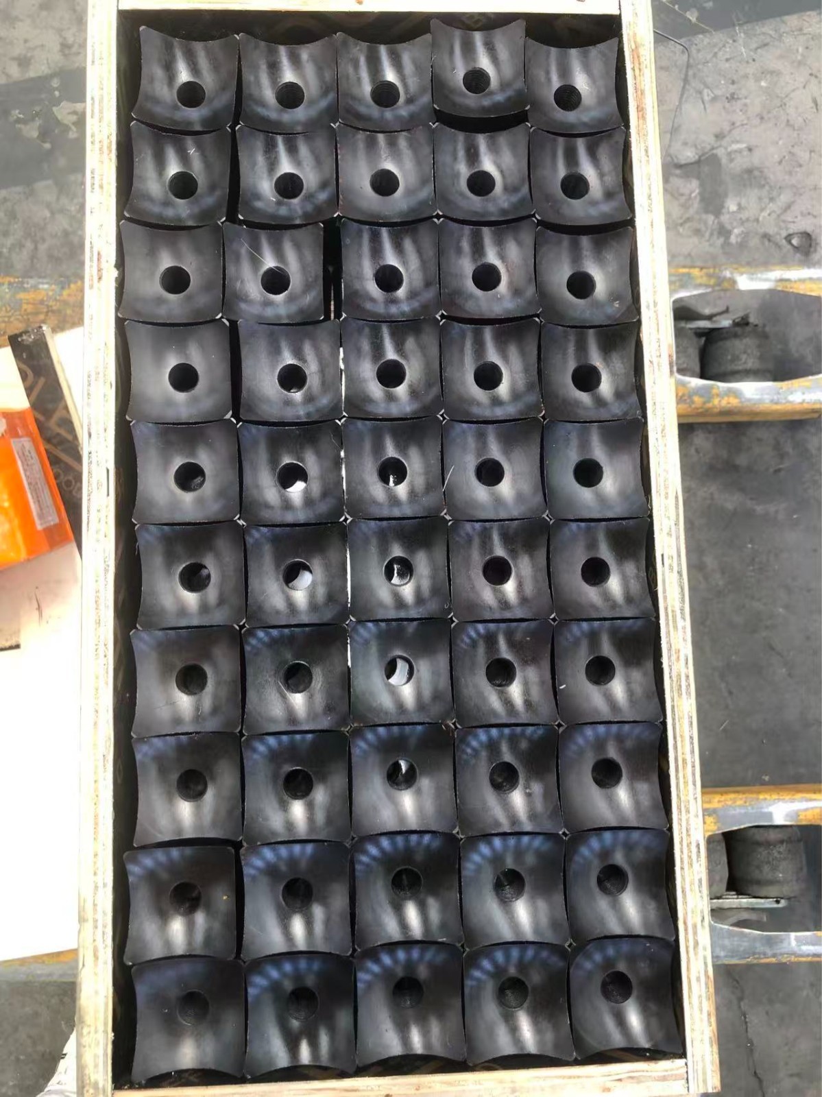 50pcs Mulcher Teeth For Chinese Forestry Mulcher (FUTURE,GIYI,RAYTREE) 35*35-M12