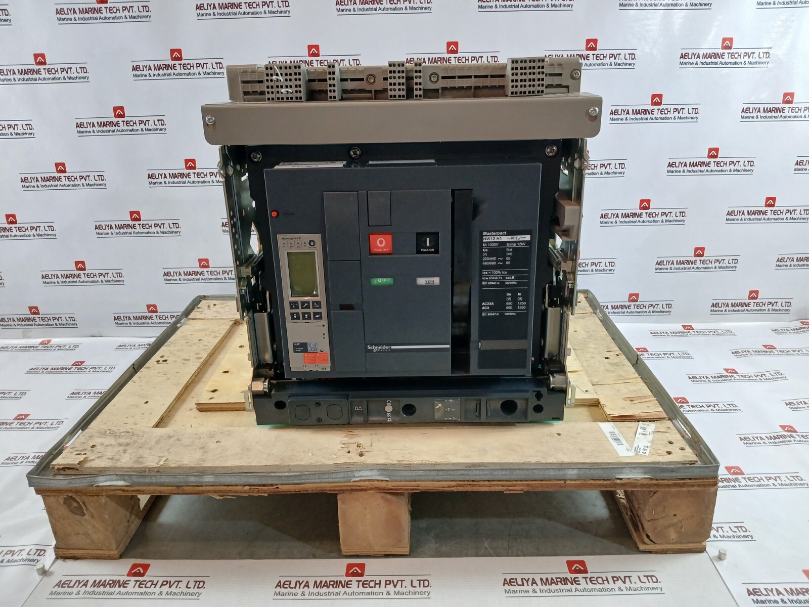 SCHNEIDER ELECTRIC NW12 H1 Masterpact NW Circuit Breaker 690V-AC-50/60Hz 1000V