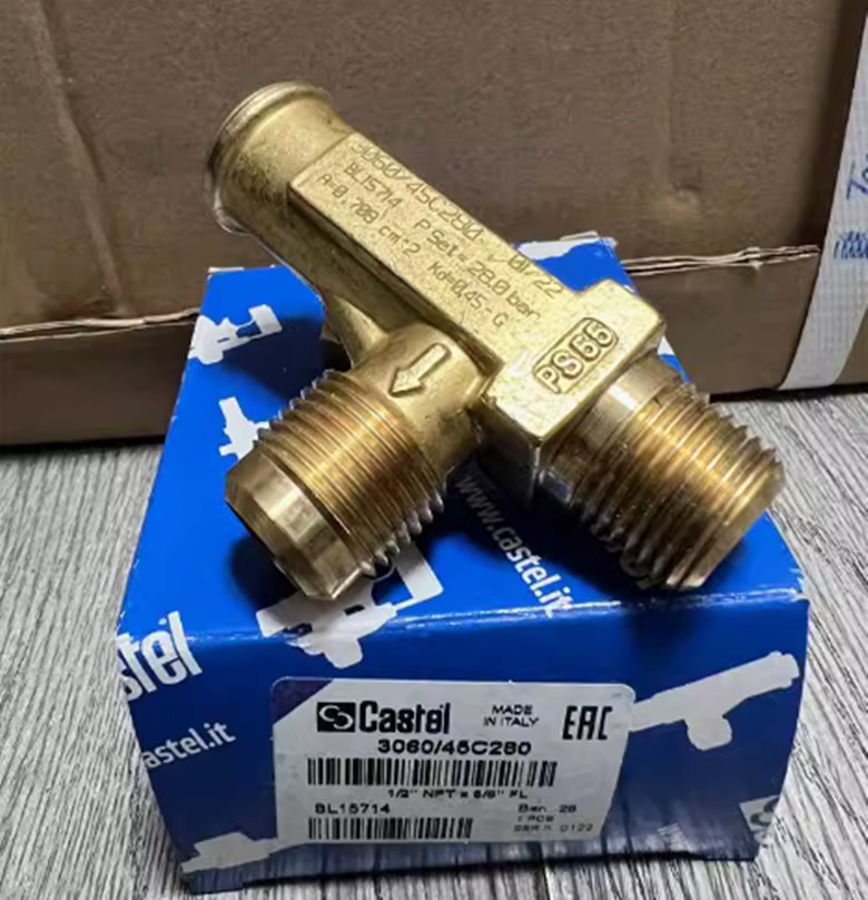 New CASTEL safety relief valve 3060/45C280（NPT 1/2 28KG)