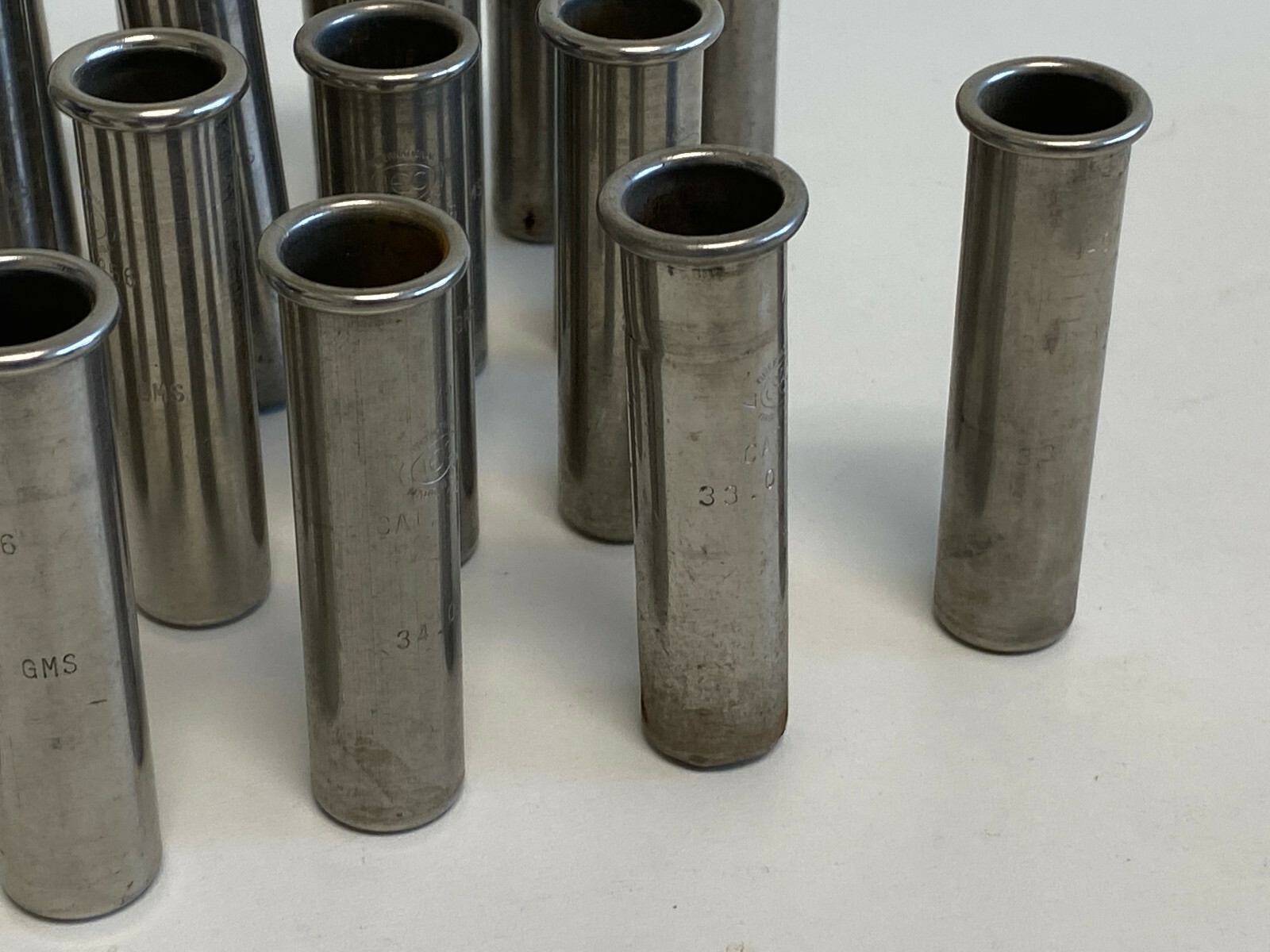 A8: Lot of 40 IEC 356 CENTRIFUGE TUBES (33.5, 33.4, 35.0 33.0, 30.6gms)