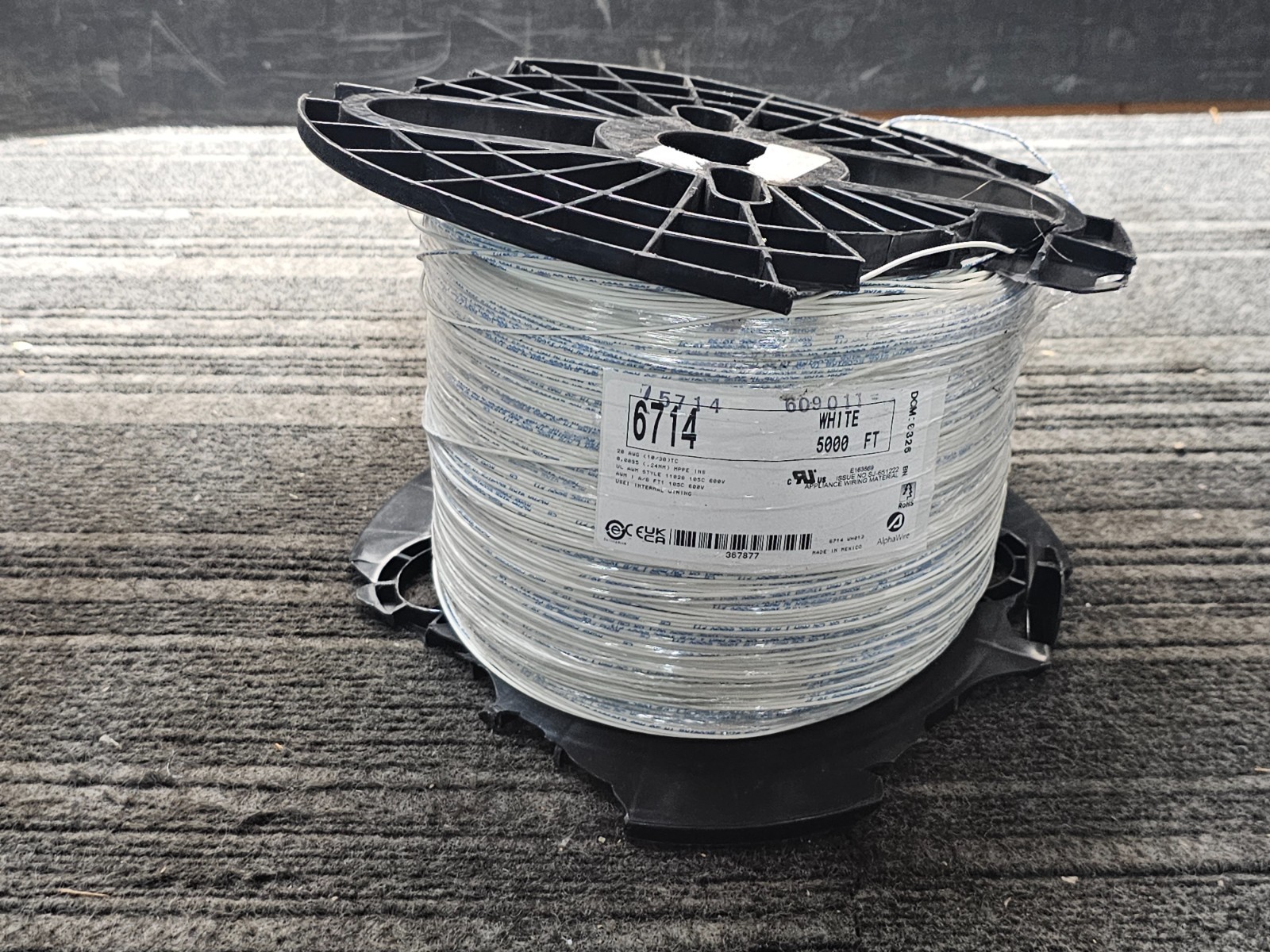 Alpha Wire 6714 Eco Wire White 5000′ 20AWG 10/30 MPPE Tinned Copper Hook Up Wire