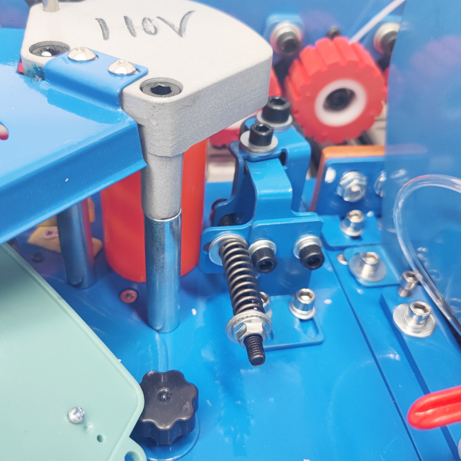 Automatic Curved Straight Line Edge Banding Trimming Machine 110V 0-6m/min Speed