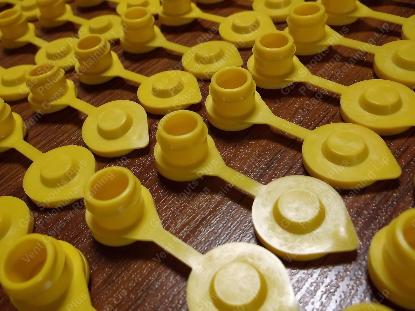 24pcs total NEW Combo Pk 12 BLITZ Yellow Spout Caps +12 YELLOW GAS CAN VENT CAPS
