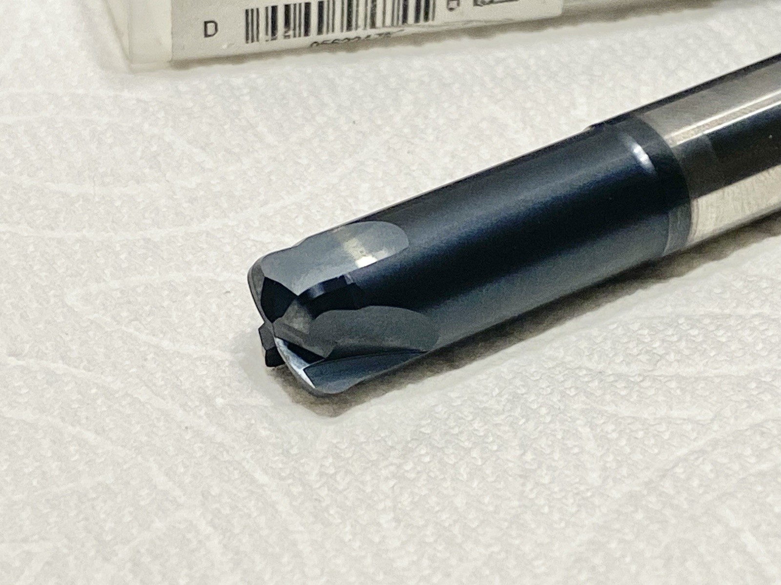 ISCAR Corner Radius End Mill, EFFI-S4-500 180/1.30C500M