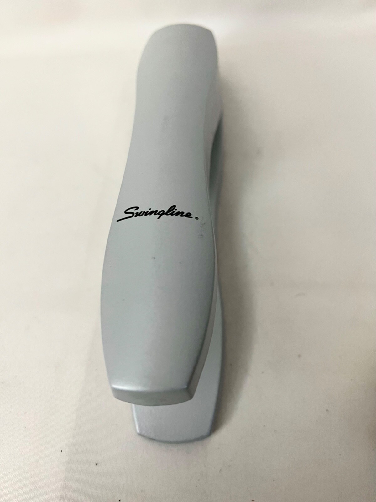 SWINGLINE #77701/15 High Capacity Desk Stapler REDUCED EFFORT Grey ACCO Brands