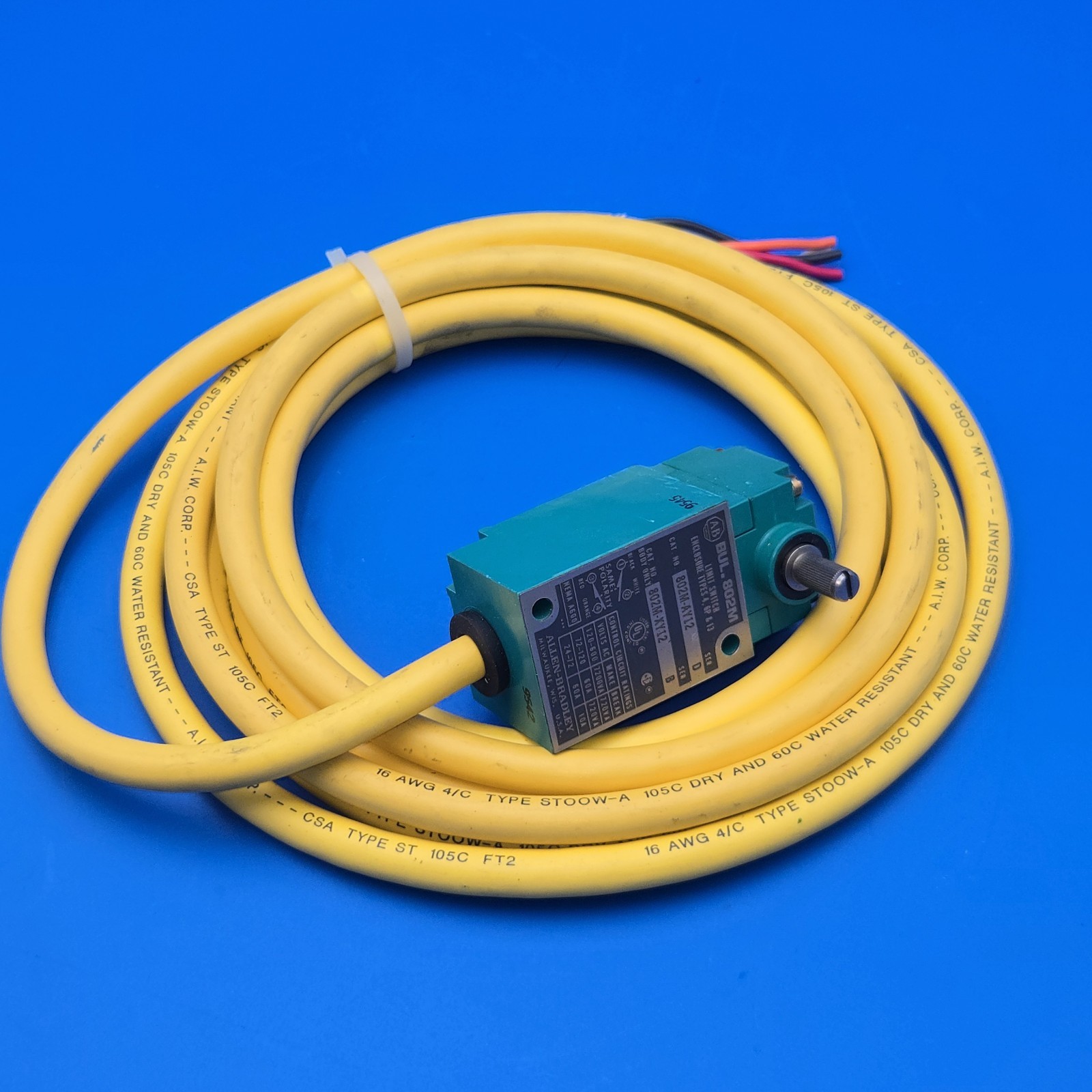 Allen Bradley 802M-AY12 Limit Switch NOS