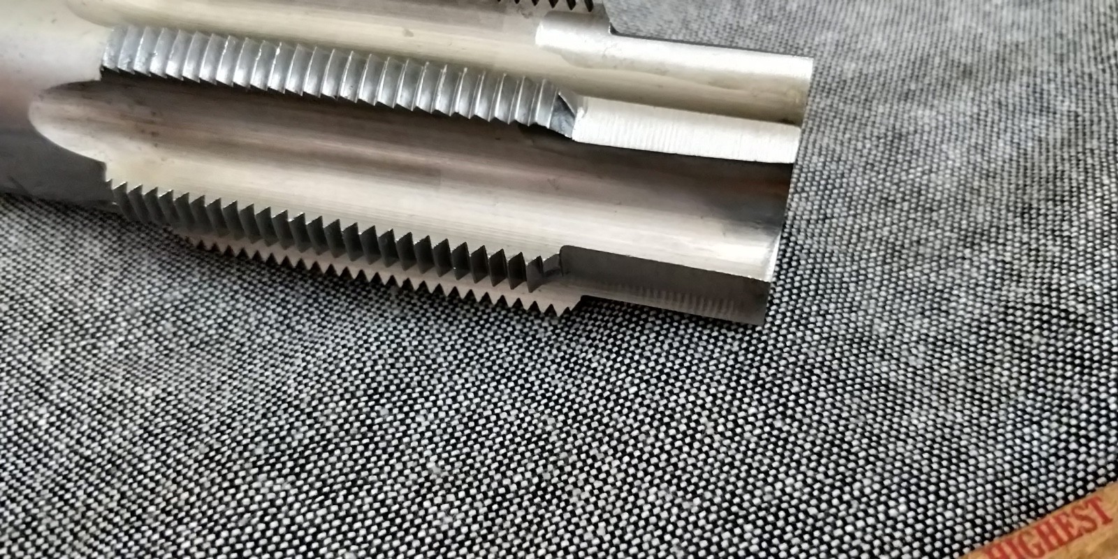 1-1/2″-12 NF tap with pilot WITH PILOT COMRAC