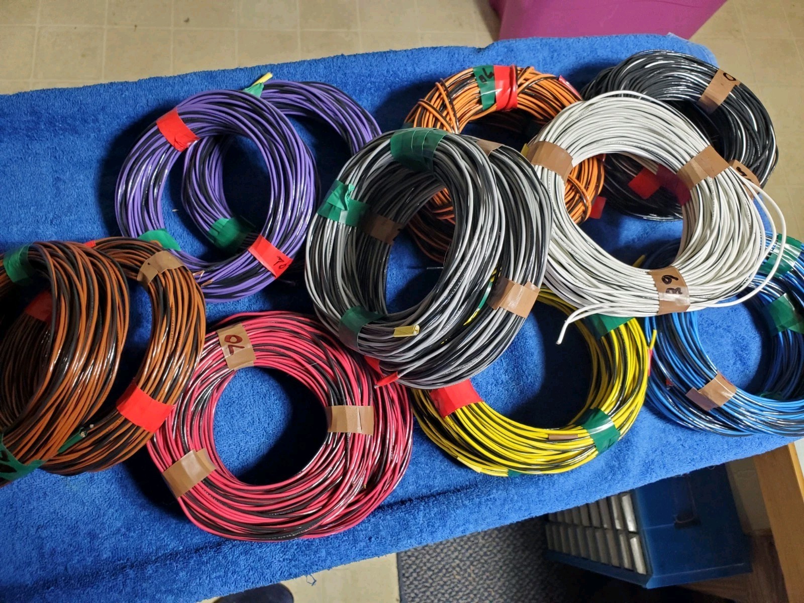 18 AWG Hookup Wire 70ft Twisted Pair 600V TFFN MTW Gas/Oil Resistant 70′