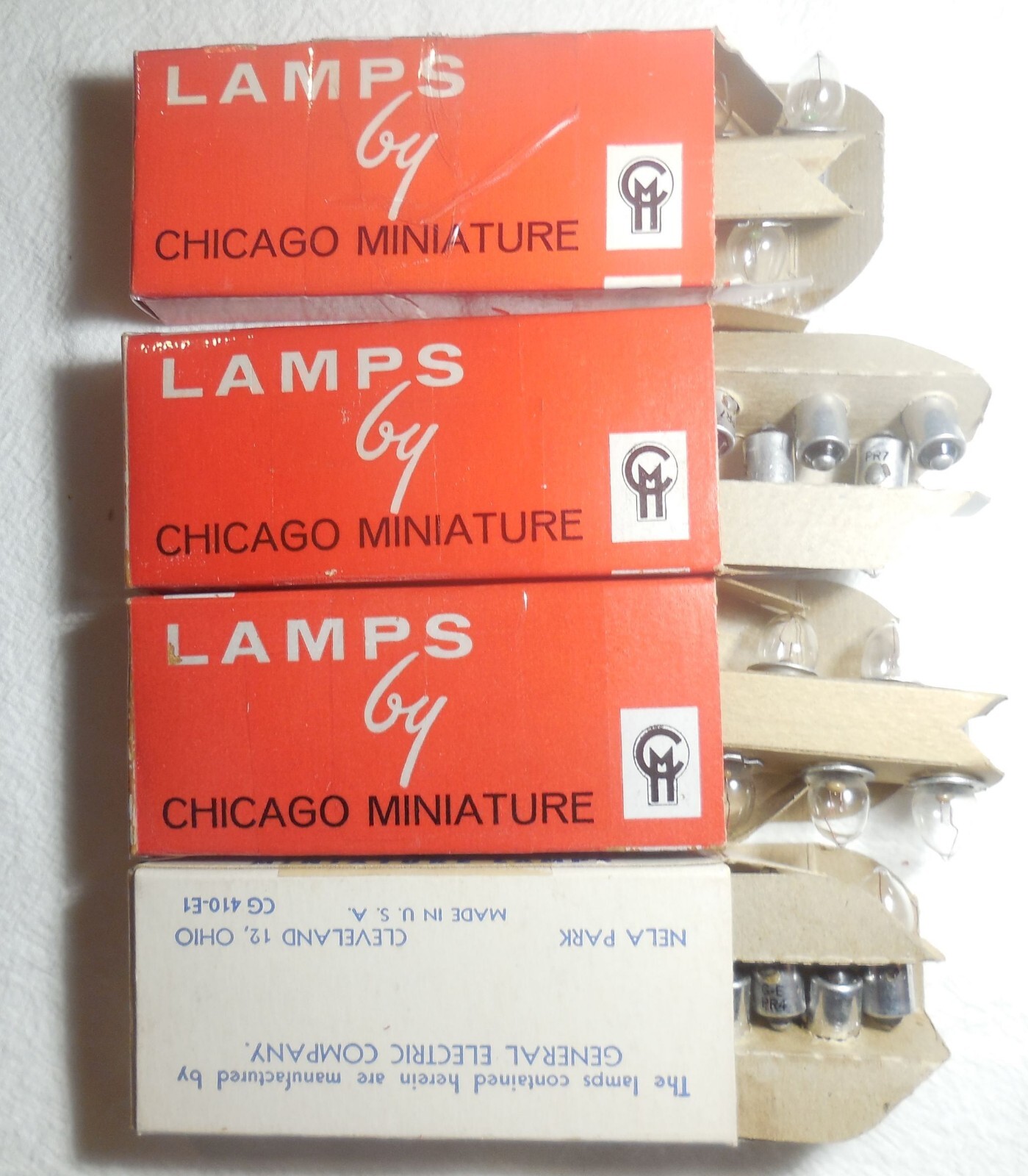 Qty(4) NOS Flashlight Incandescent Bulbs PR3 PR4 PR6 PR7 One Of Each