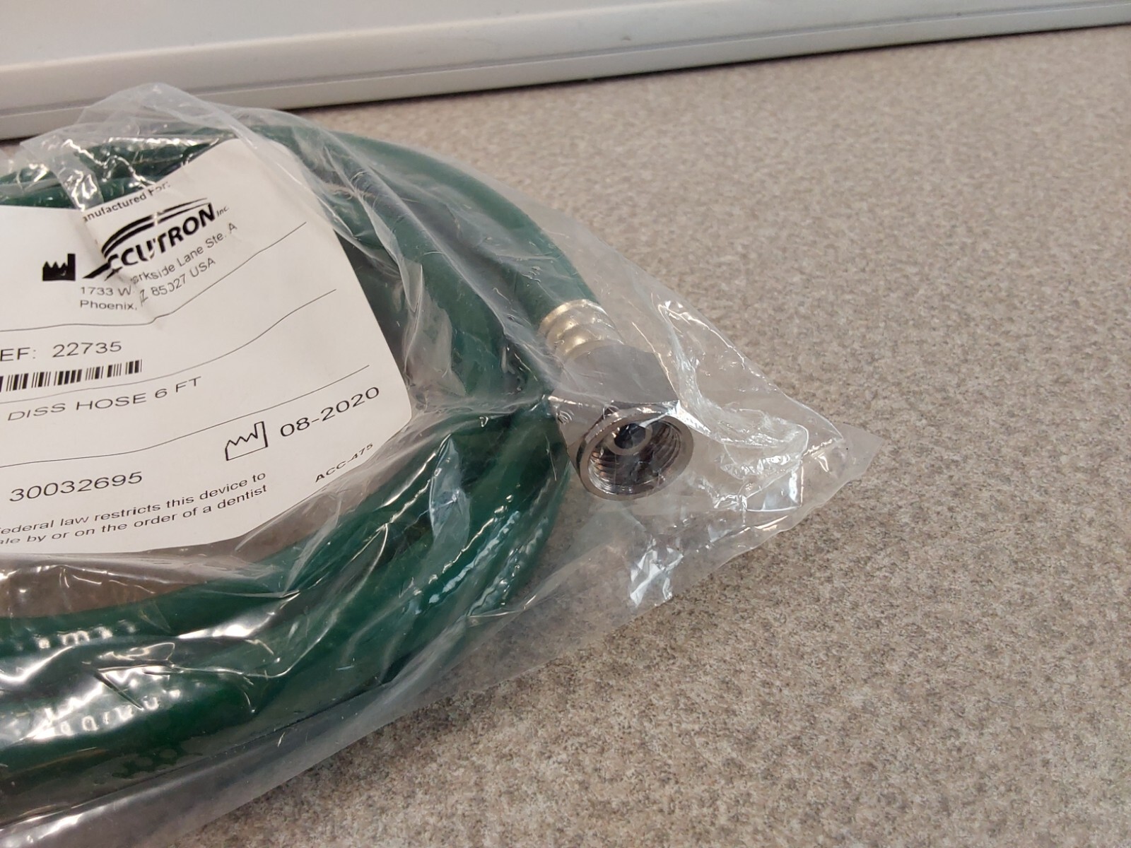 Accutron O2 Hose DISS, 6ft., PN 22735