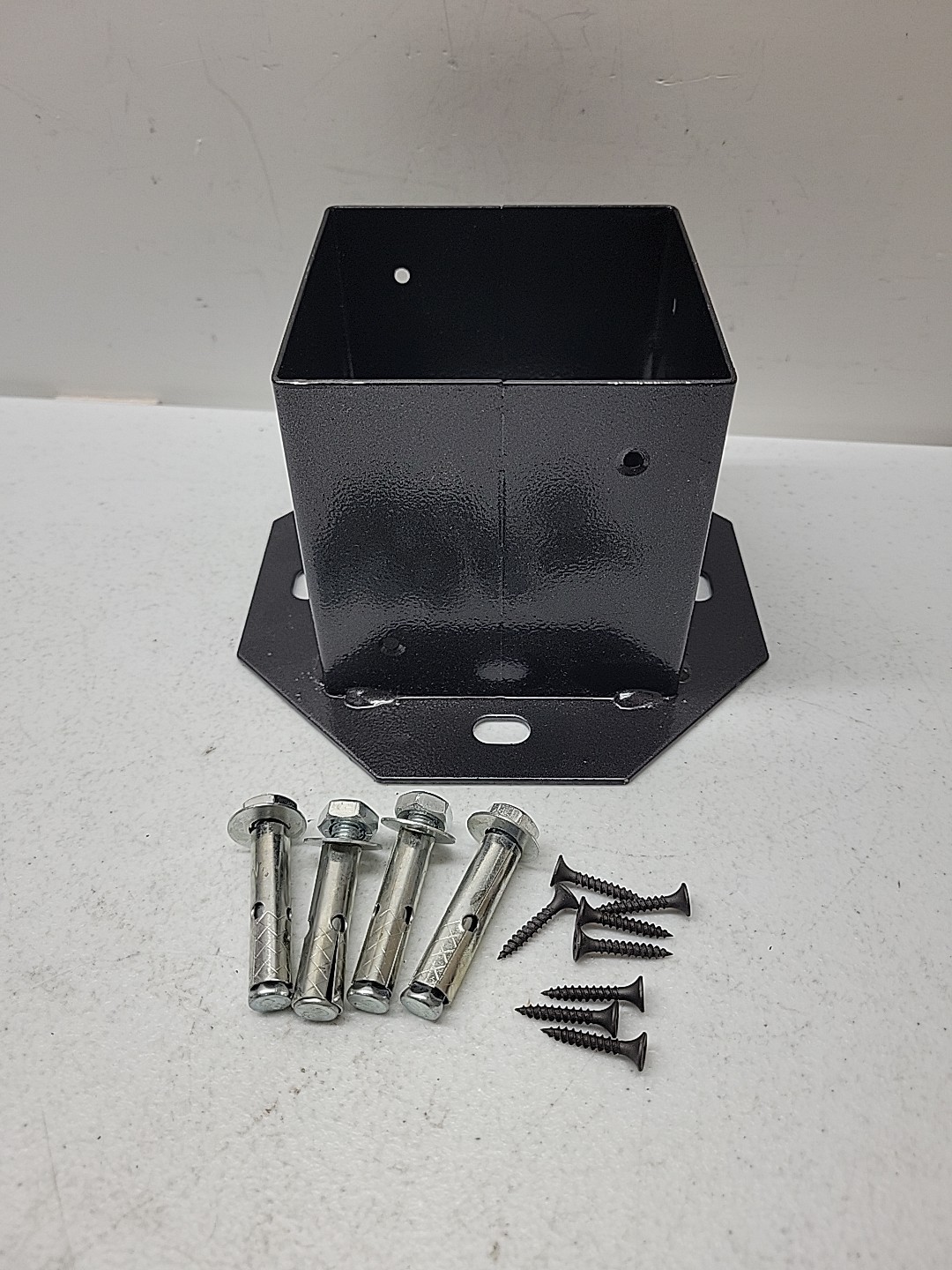 4X4 Post Base Inner Size 3-7/8x 3-7/8″ Deck Post Base, Heavy Duty Powder-Coat