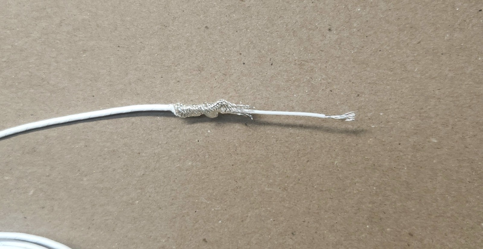 Wire Mil-Spec (PTFE) 22 AWG 1 Cond, Shielded,Silver Plated, Stranded 10 ft