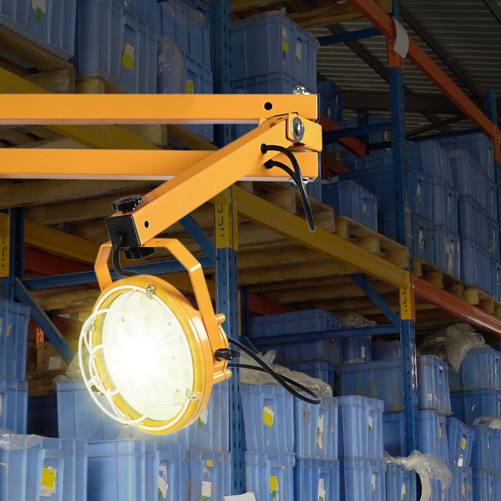 6000 Lumen Warehouses Loading Dock Light 40in Double Swing Arm For Outdoor 50W