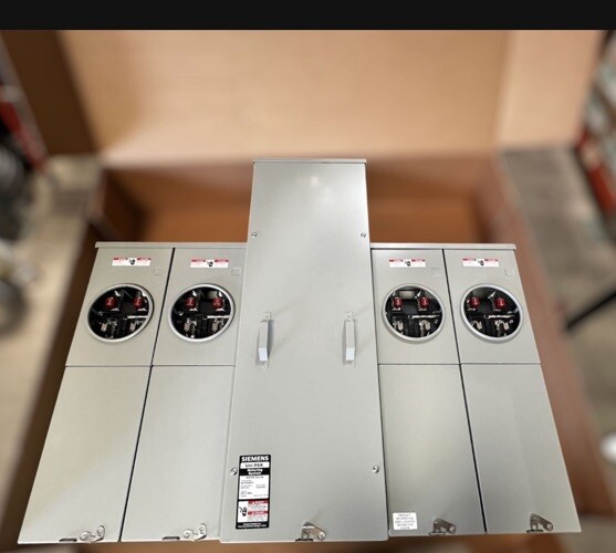 Siemens WPK4411 400Amp 4-Gang Uni-Pak Meter Panel 125a Per Socket New Version
