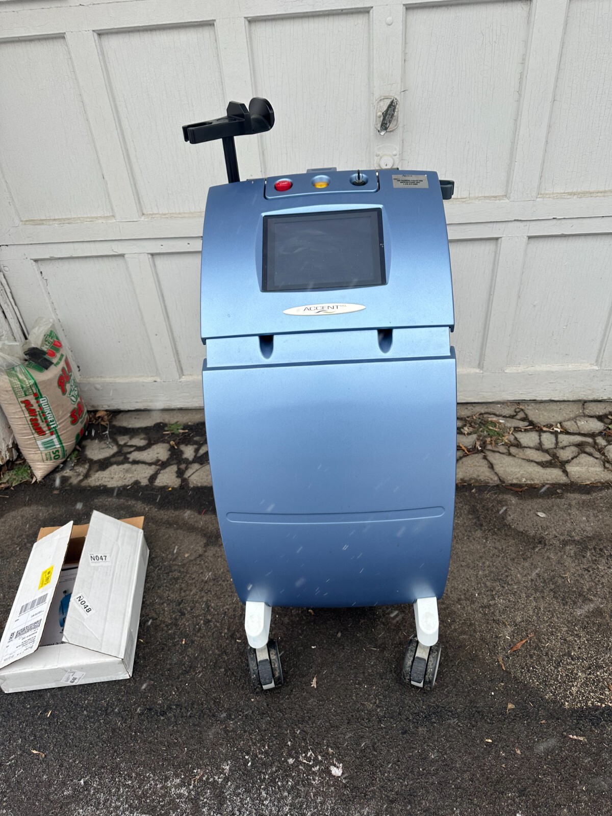 ALMA ACCENT XL LASER SKIN TIGHTENING With 4 HAND PIECES