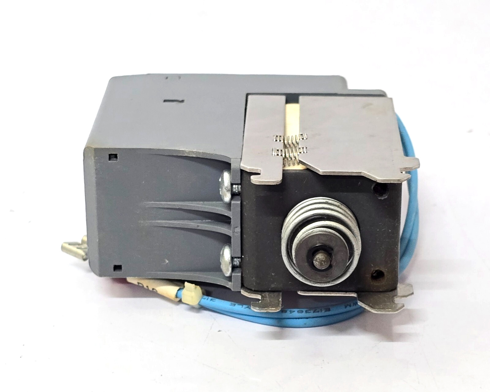 GE GUVT400AS UV RELEASE 380-415V 350VA INRUSH 40VA STEADY STATE