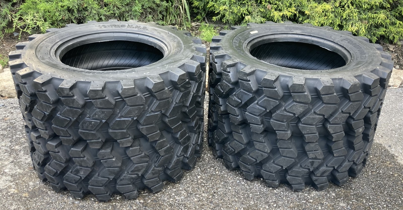 4 Camso SKS753 10-16.5 Skid Steer Tires for Bobcat- 10X16.5 – good snow traction